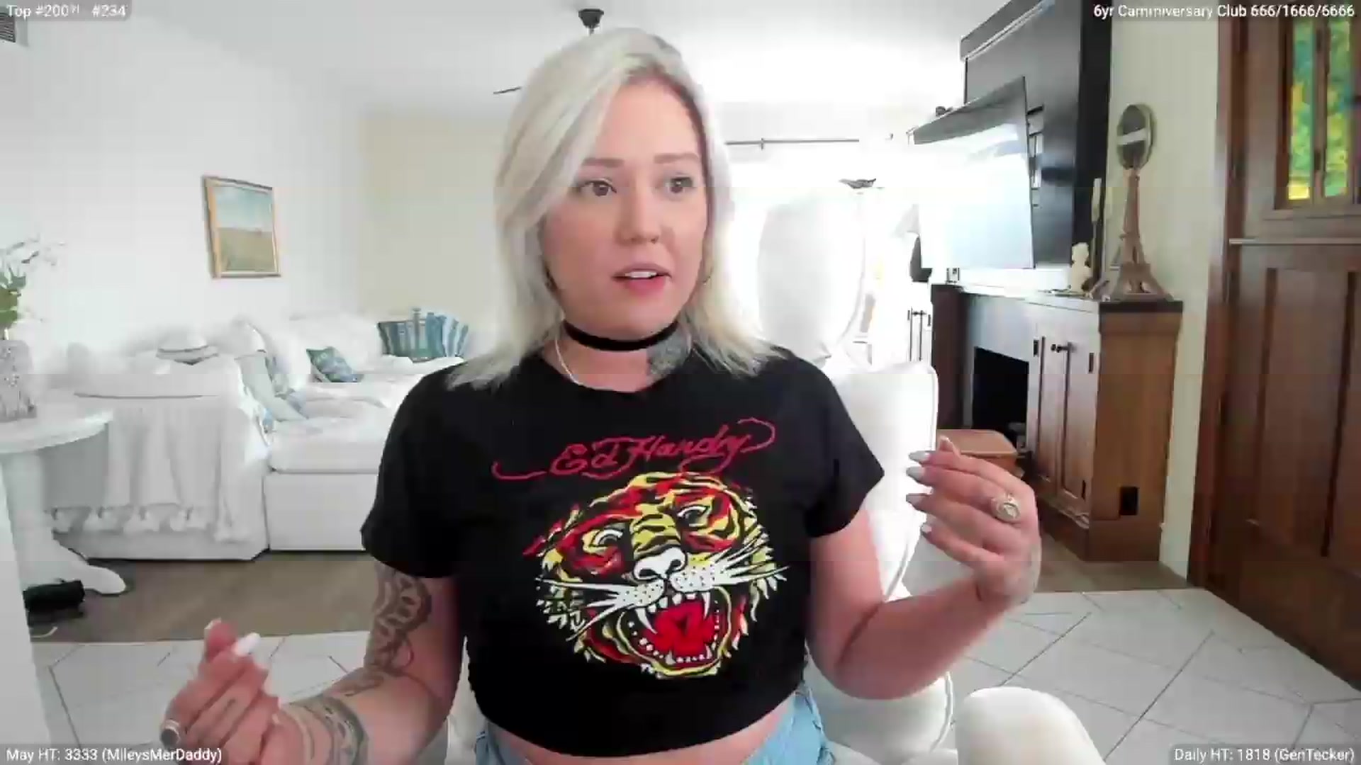 Gallery image thumbnail from Mermaidmiley's myfreecams stream on, 05/08/2026, 03:54 image 3 of 20