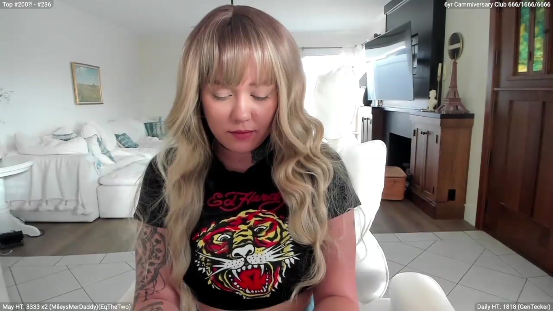Gallery image thumbnail from Mermaidmiley's myfreecams stream on, 05/08/2026, 03:54 image 9 of 20
