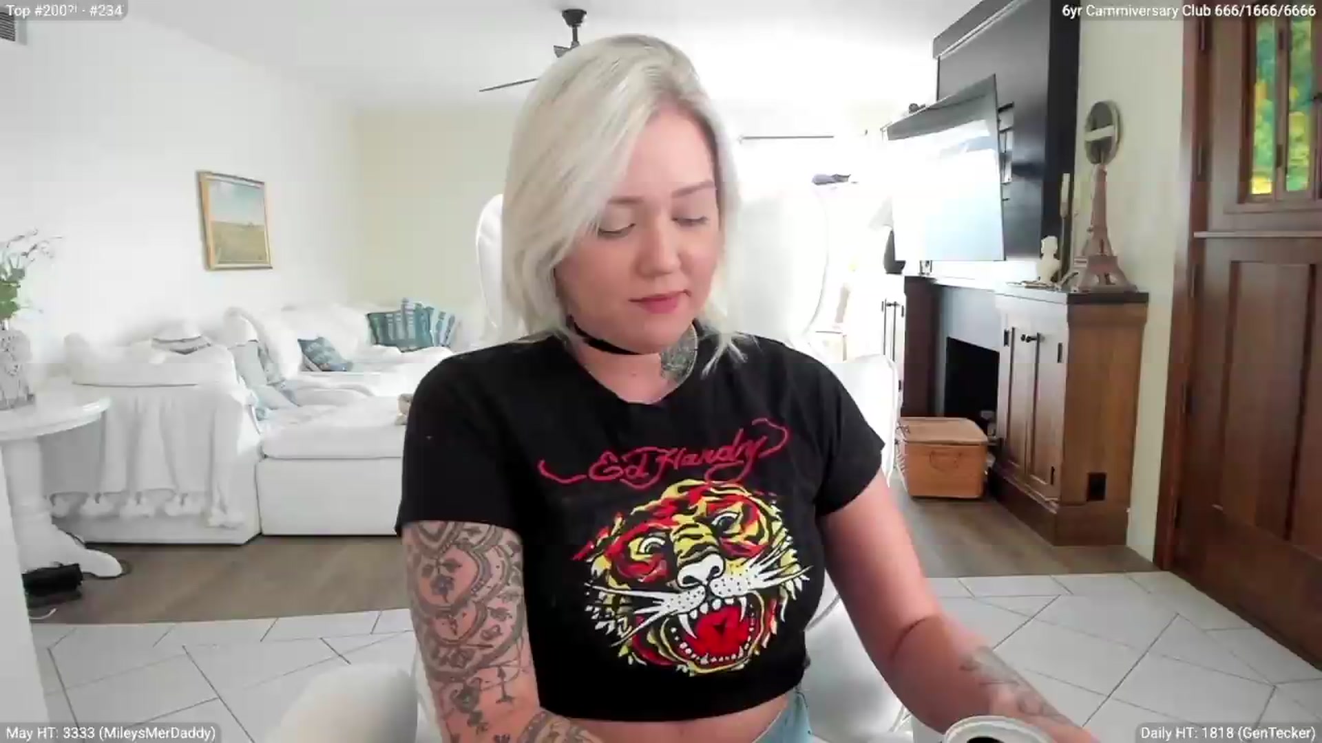 Gallery image thumbnail from Mermaidmiley's myfreecams stream on, 05/08/2026, 04:07 image 2 of 20