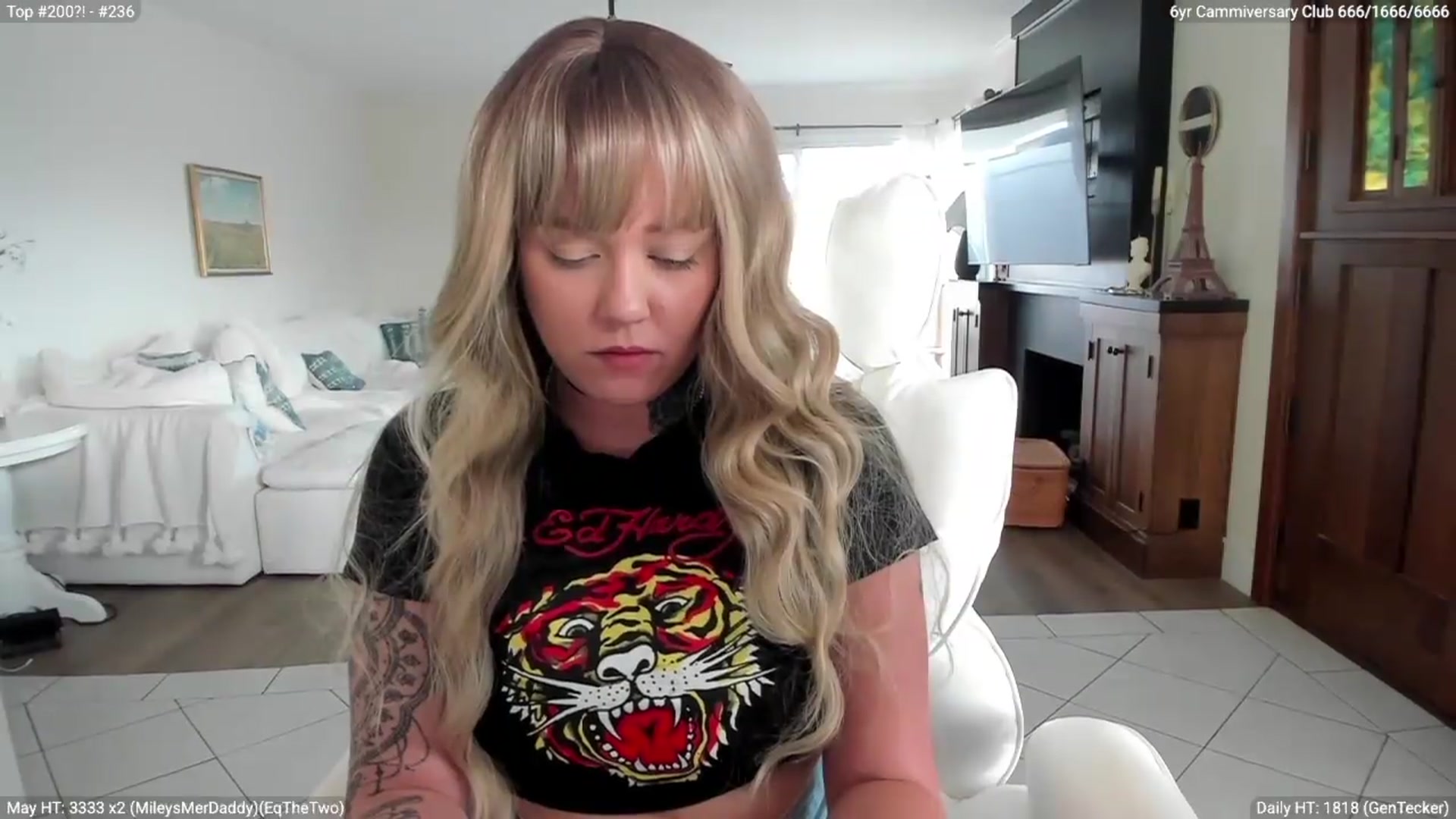 Gallery image thumbnail from Mermaidmiley's myfreecams stream on, 05/08/2026, 04:07 image 8 of 20