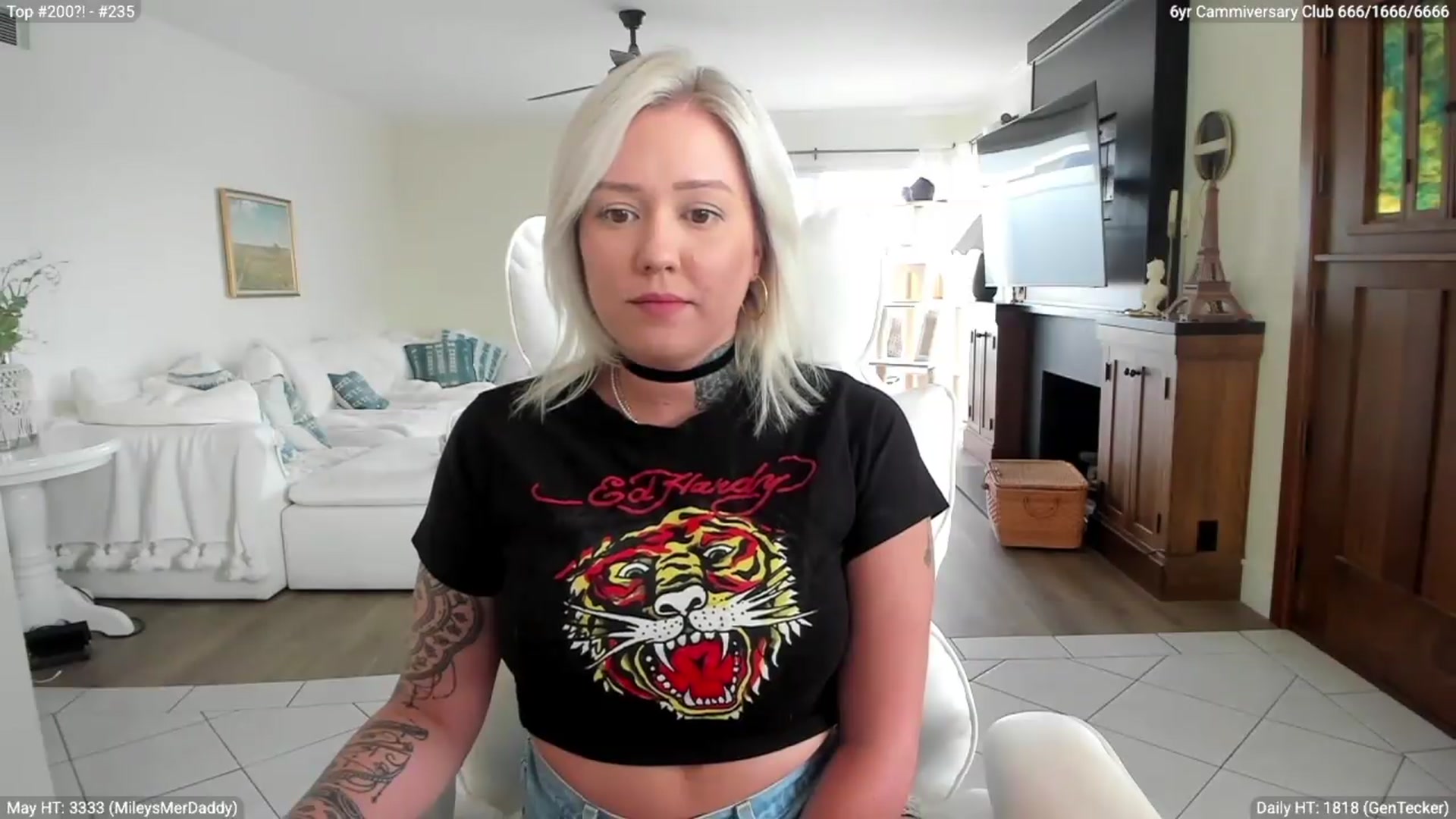 Gallery image thumbnail from Mermaidmiley's myfreecams stream on, 05/08/2026, 04:07 image 3 of 20