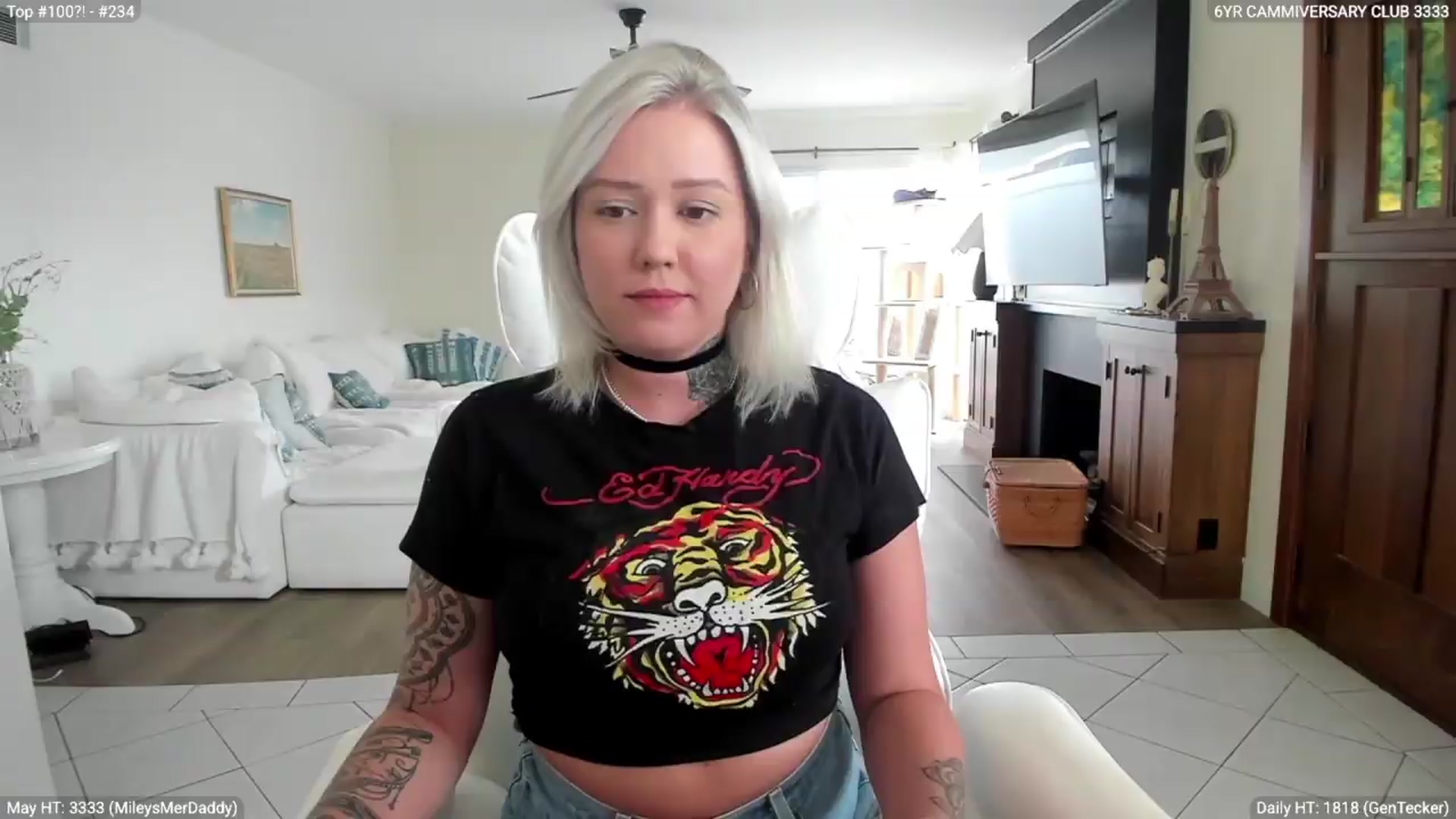 Gallery image thumbnail from Mermaidmiley's myfreecams stream on, 05/08/2026, 04:07 image 1 of 20