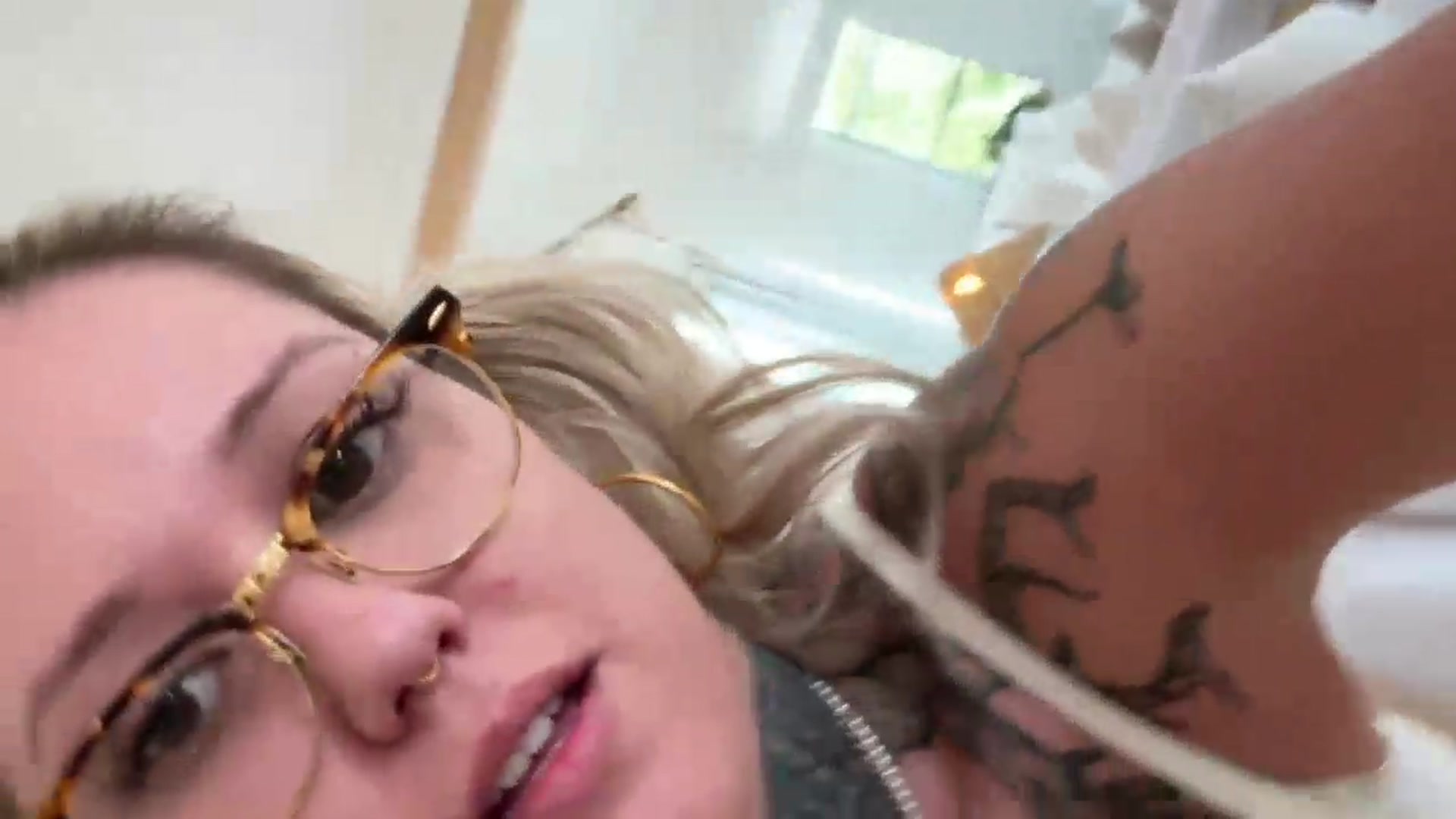 Gallery image thumbnail from Mermaidmiley's myfreecams stream on, 05/23/2026, 23:24 image 3 of 20