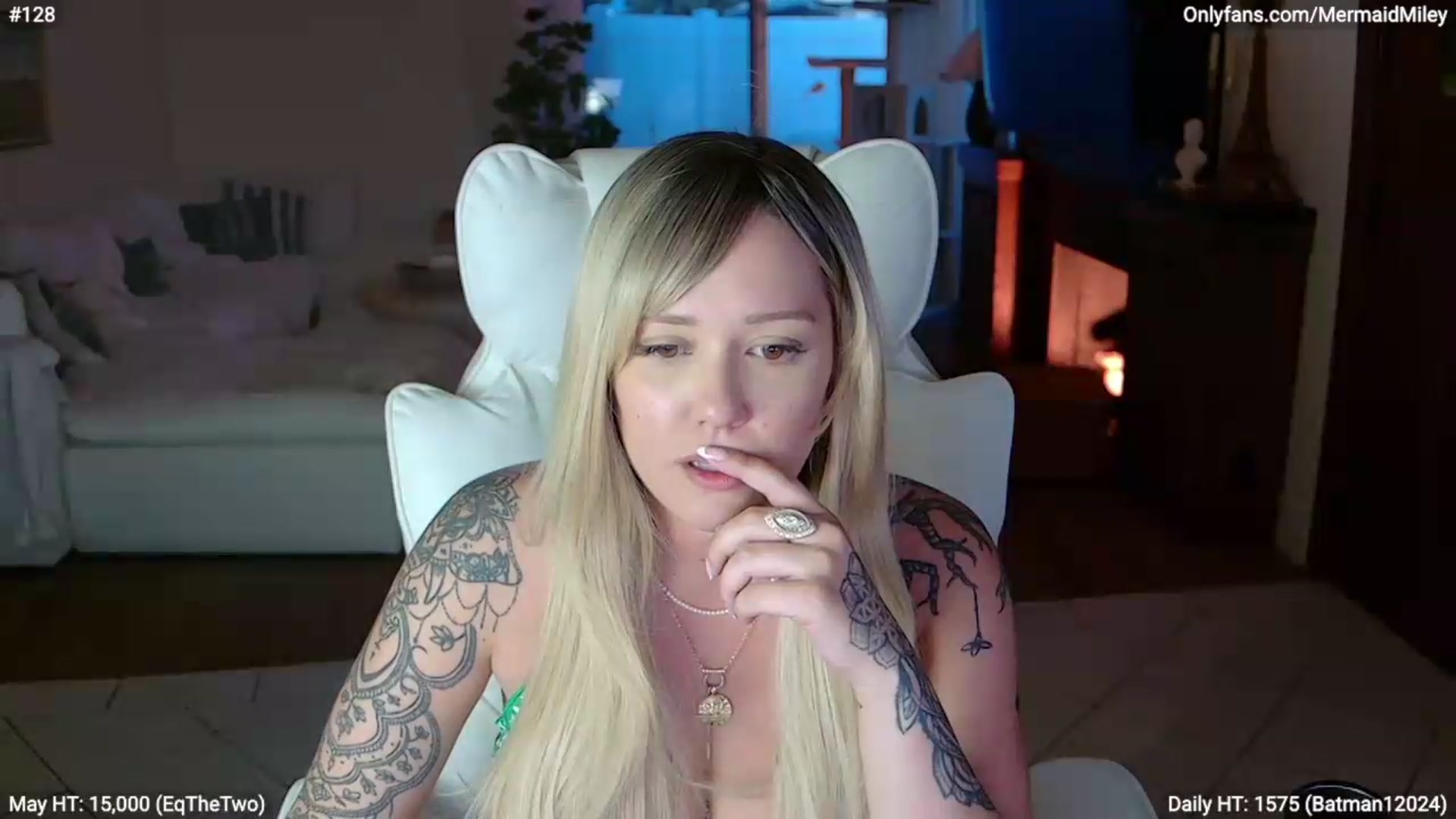 Gallery image thumbnail from Mermaidmiley's myfreecams stream on, 05/25/2026, 03:08 image 18 of 20