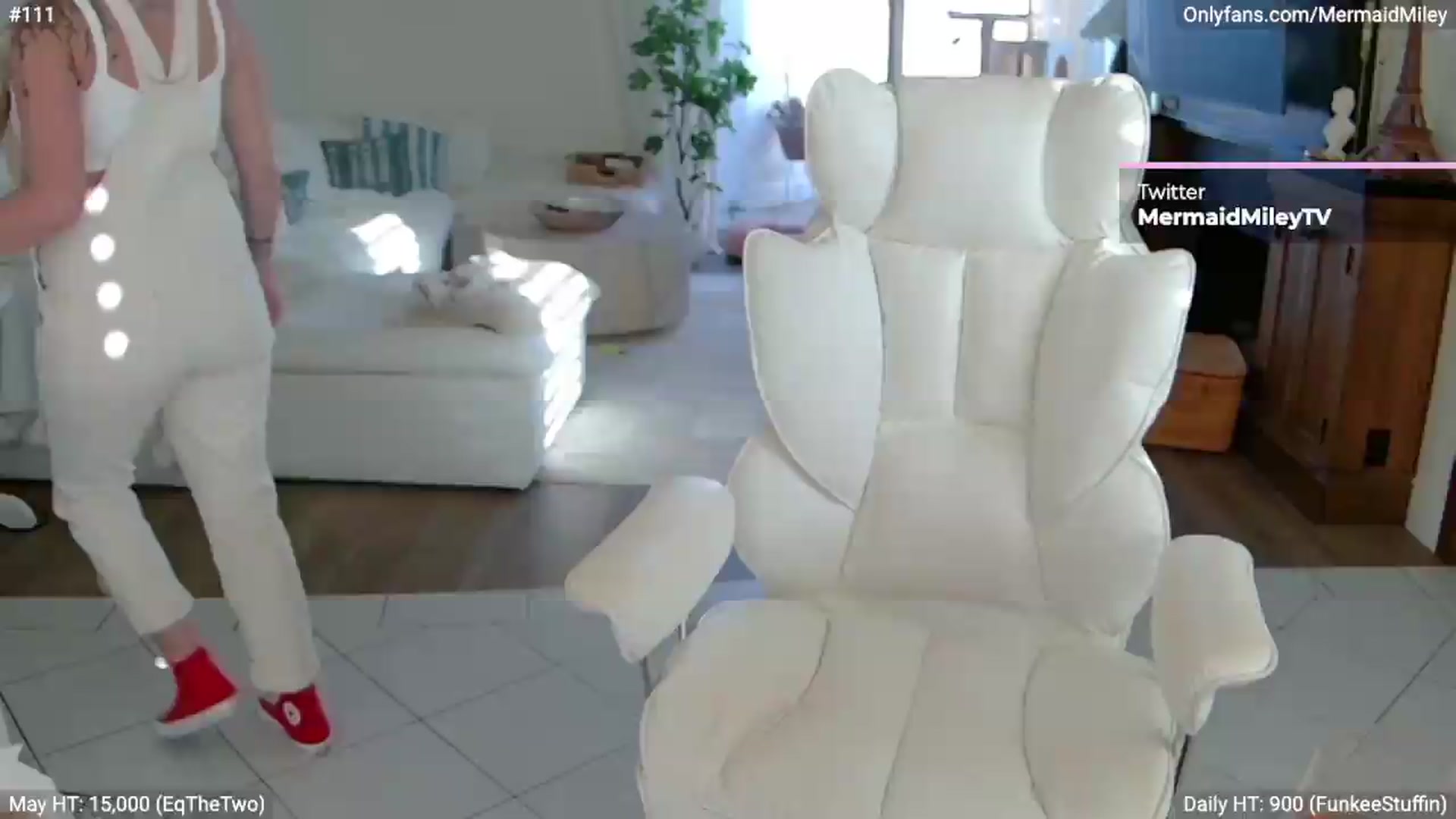 Gallery image thumbnail from Mermaidmiley's myfreecams stream on, 05/30/2026, 04:30 image 1 of 20