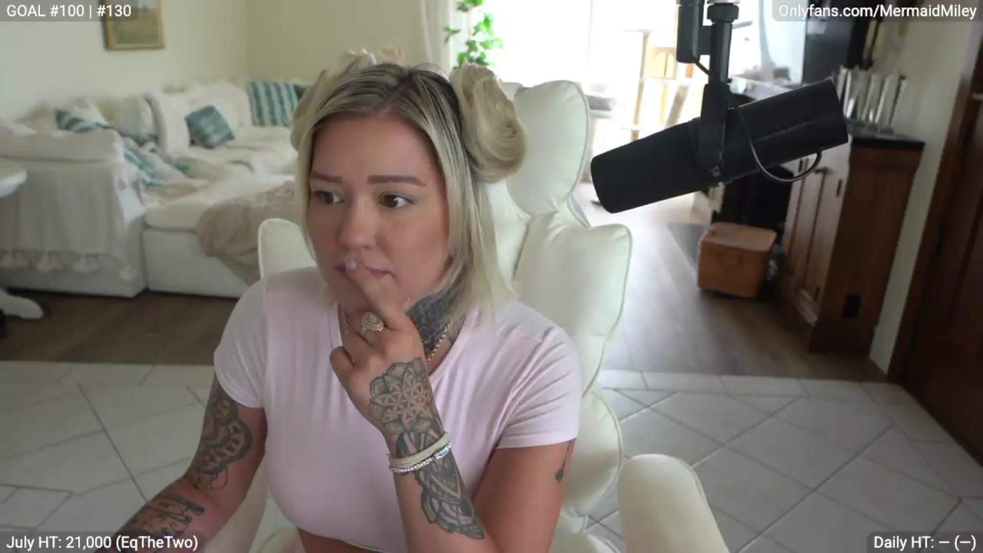 Gallery image thumbnail from Mermaidmiley's myfreecams stream on, 07/26/2026, 19:14 image 5 of 20