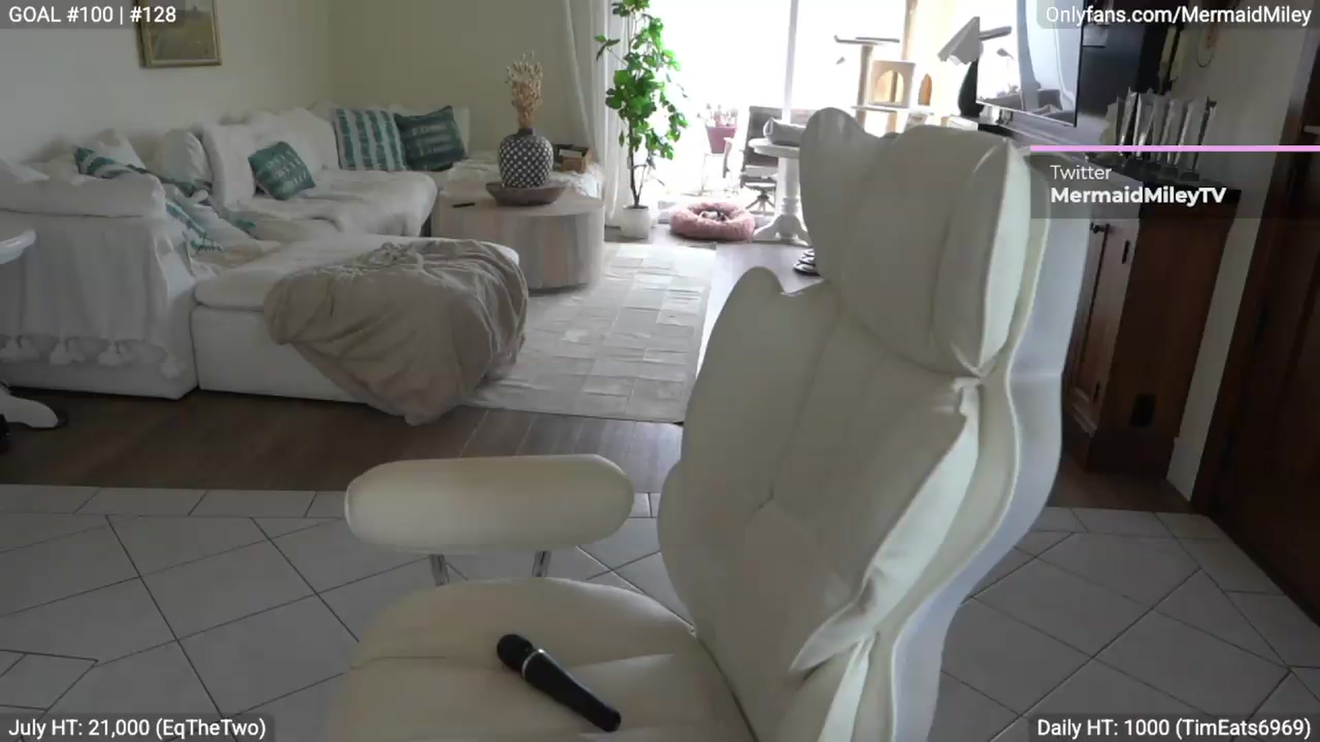 Gallery image thumbnail from Mermaidmiley's myfreecams stream on, 07/26/2026, 23:19 image 3 of 20