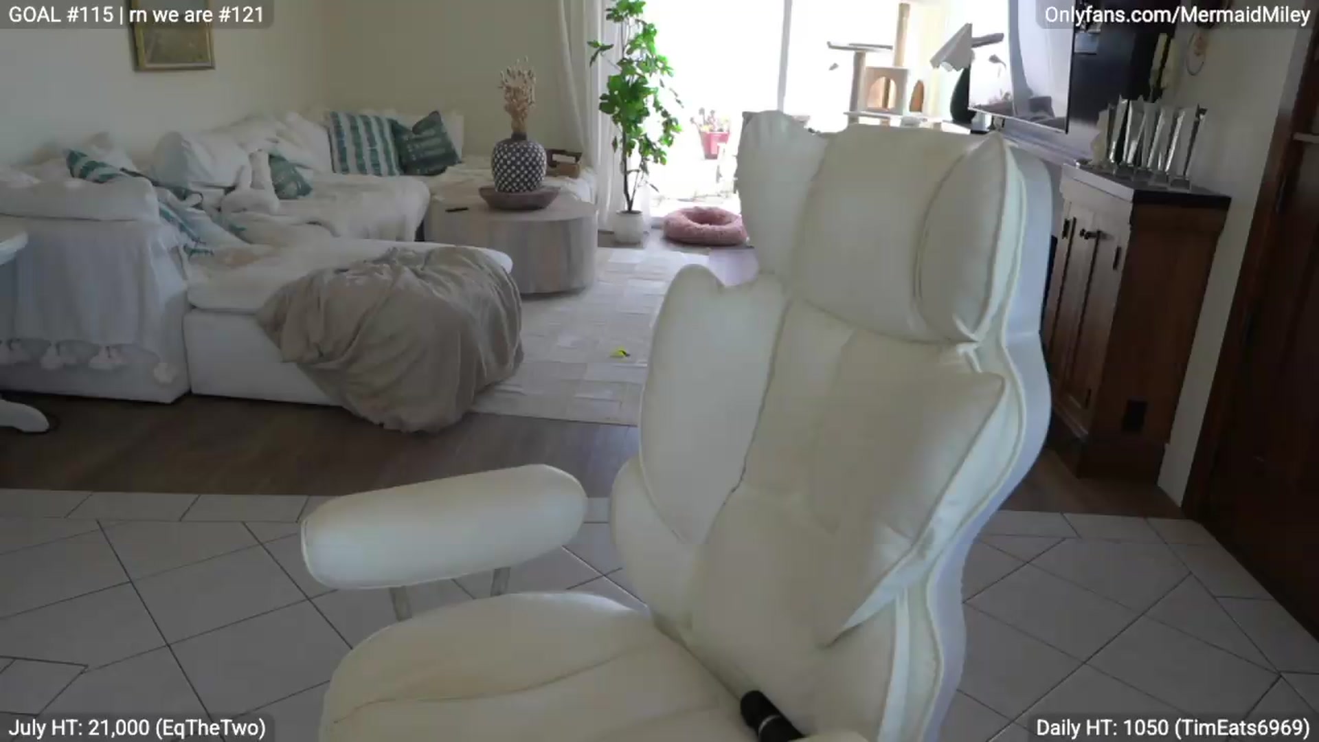 Gallery image thumbnail from Mermaidmiley's myfreecams stream on, 07/29/2026, 22:29 image 5 of 20