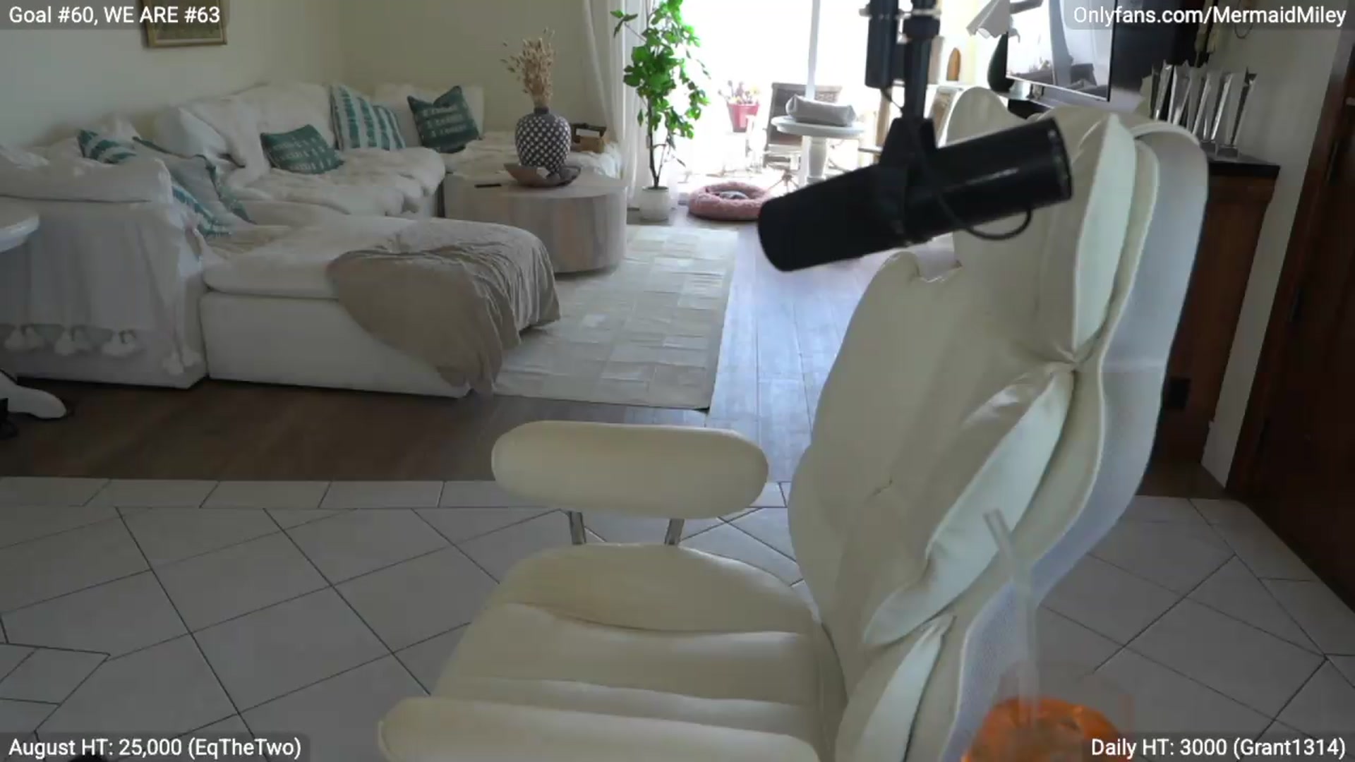 Gallery image thumbnail from Mermaidmiley's myfreecams stream on, 08/12/2026, 20:29 image 13 of 20