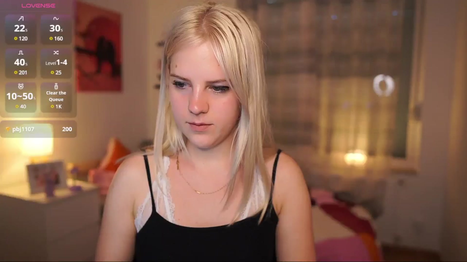 Gallery image thumbnail from Merrilyn__'s myfreecams stream on, 04/21/2025, 16:41 image 6 of 20
