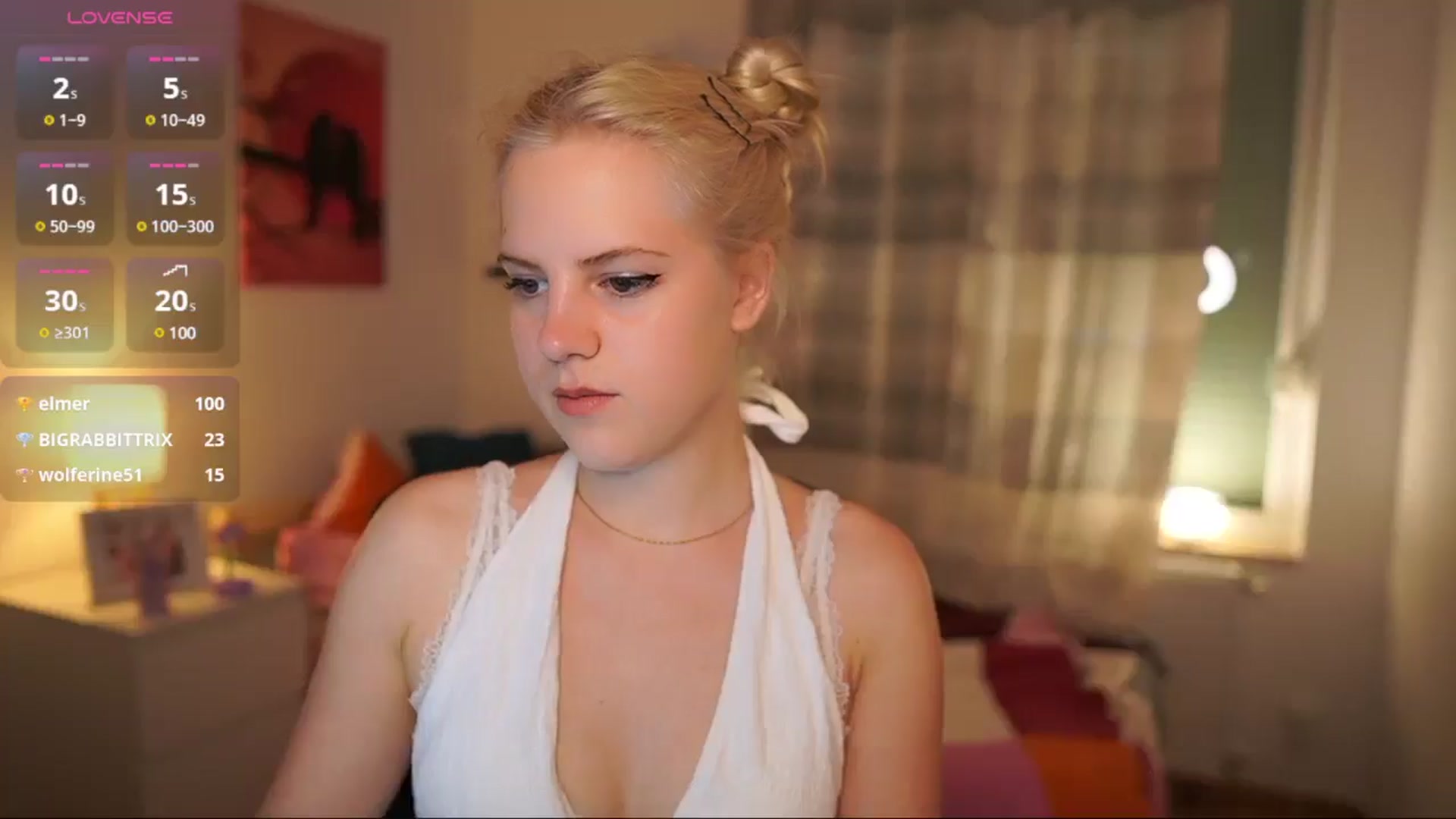 Gallery image thumbnail from Merrilyn__'s myfreecams stream on, 04/23/2025, 15:39 image 3 of 20