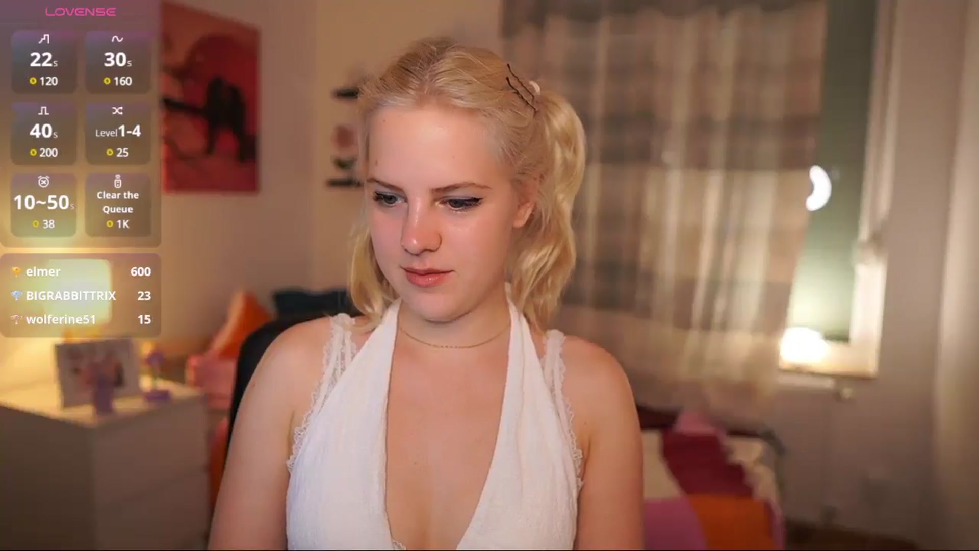 Gallery image thumbnail from Merrilyn__'s myfreecams stream on, 04/23/2025, 15:39 image 8 of 20