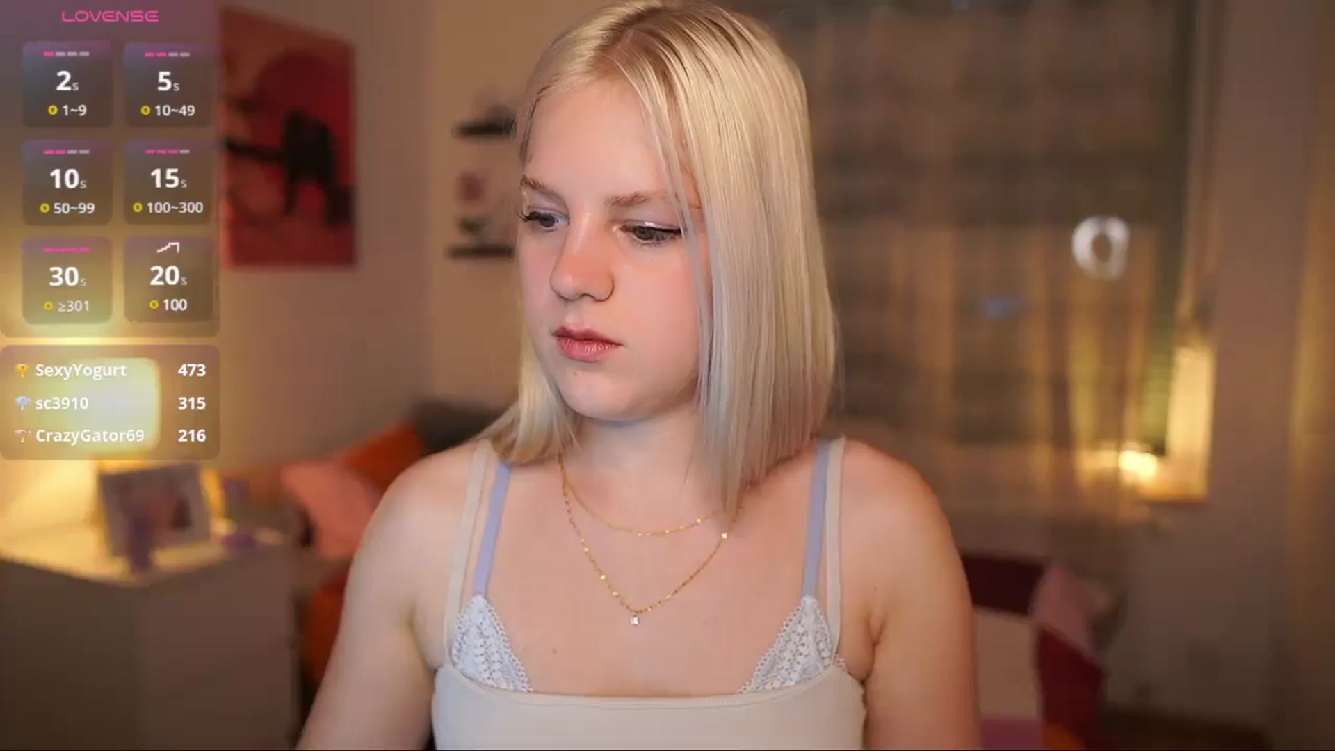 Gallery image thumbnail from Merrilyn__'s myfreecams stream on, 04/29/2025, 15:04 image 17 of 20