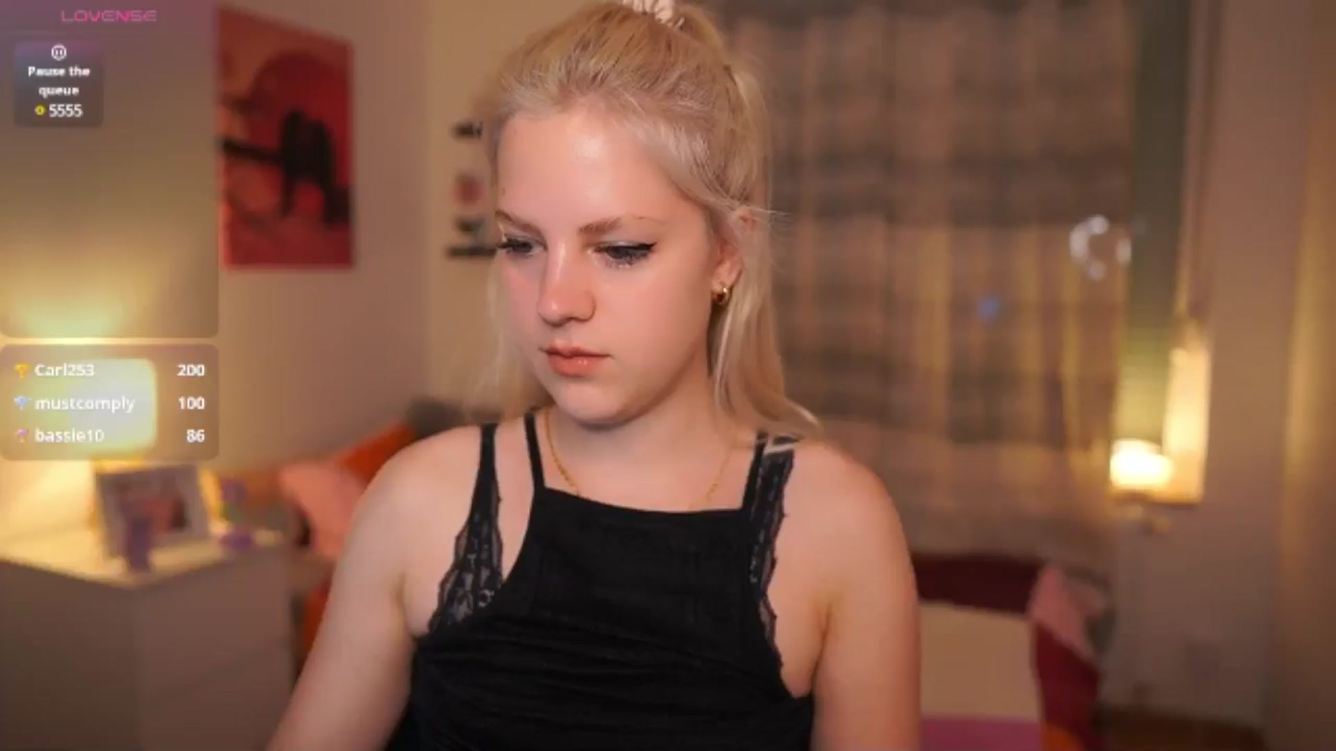 Gallery image thumbnail from Merrilyn__'s myfreecams stream on, 04/30/2025, 14:51 image 20 of 20