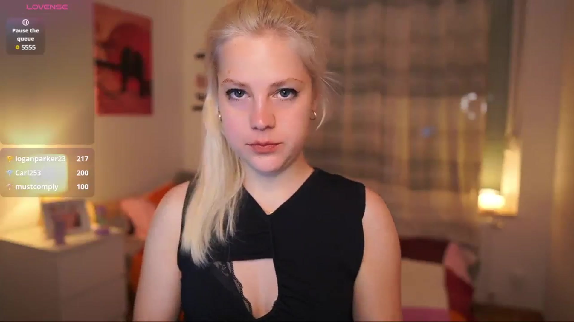Gallery image thumbnail from Merrilyn__'s myfreecams stream on, 04/30/2025, 15:05 image 12 of 20
