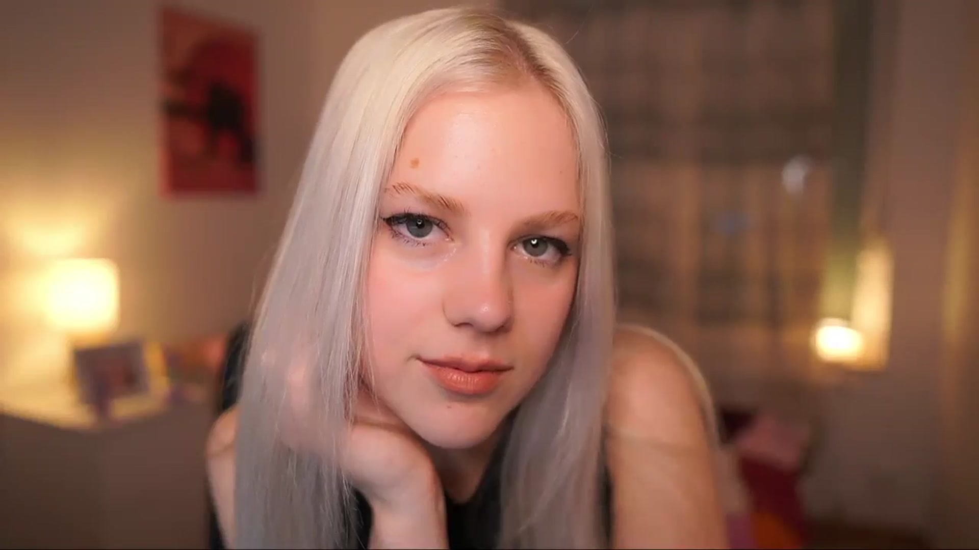 Gallery image thumbnail from Merrilyn__'s myfreecams stream on, 04/30/2025, 16:59 image 5 of 20