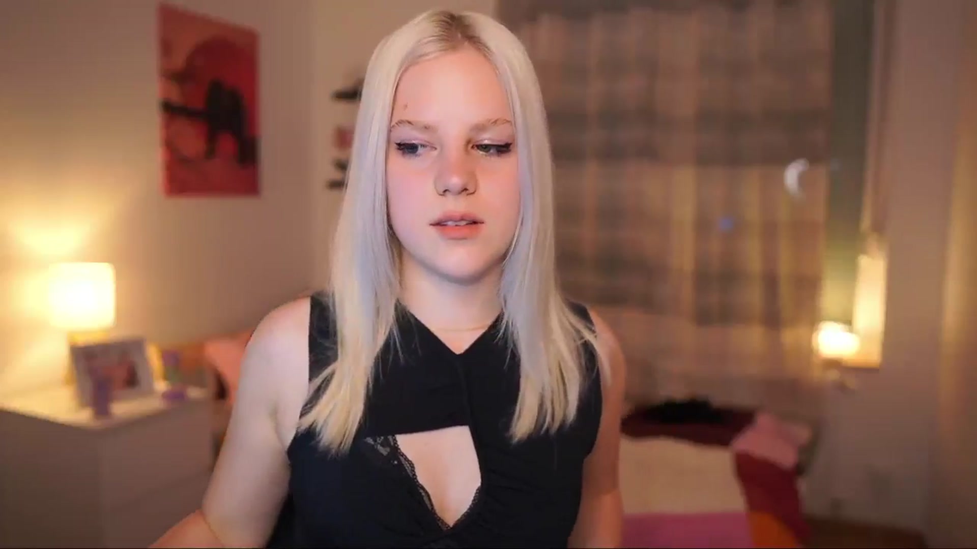 Gallery image thumbnail from Merrilyn__'s myfreecams stream on, 04/30/2025, 16:59 image 3 of 20