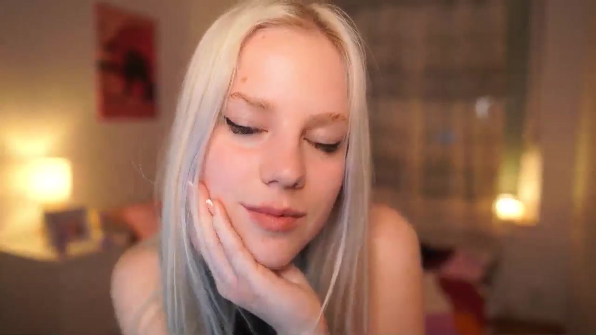Gallery image thumbnail from Merrilyn__'s myfreecams stream on, 04/30/2025, 17:54 image 5 of 20