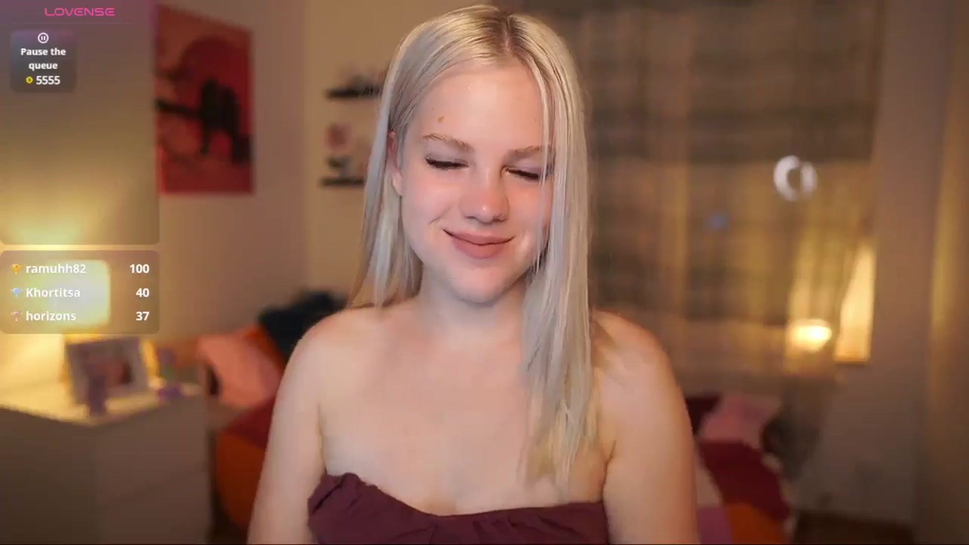 Gallery image thumbnail from Merrilyn__'s myfreecams stream on, 05/01/2025, 16:07 image 6 of 20