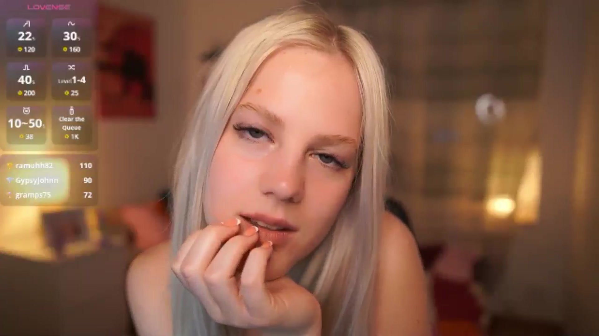 Gallery image thumbnail from Merrilyn__'s myfreecams stream on, 05/01/2025, 18:09 image 3 of 20