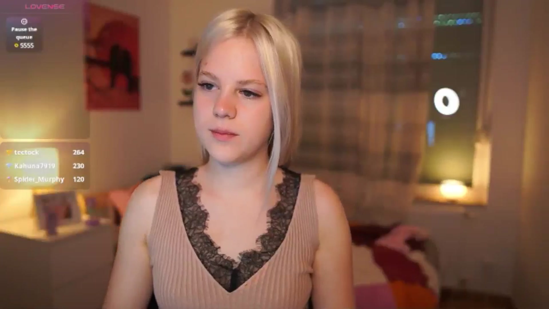 Gallery image thumbnail from Merrilyn__'s myfreecams stream on, 05/02/2025, 10:45 image 6 of 20