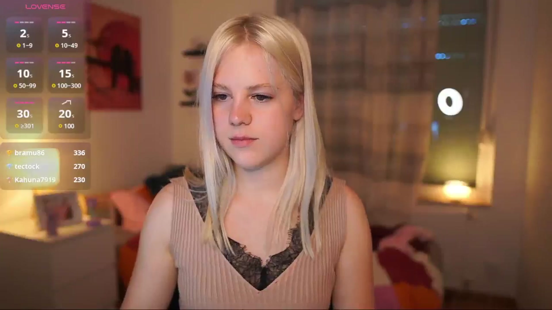 Gallery image thumbnail from Merrilyn__'s myfreecams stream on, 05/02/2025, 11:40 image 17 of 20