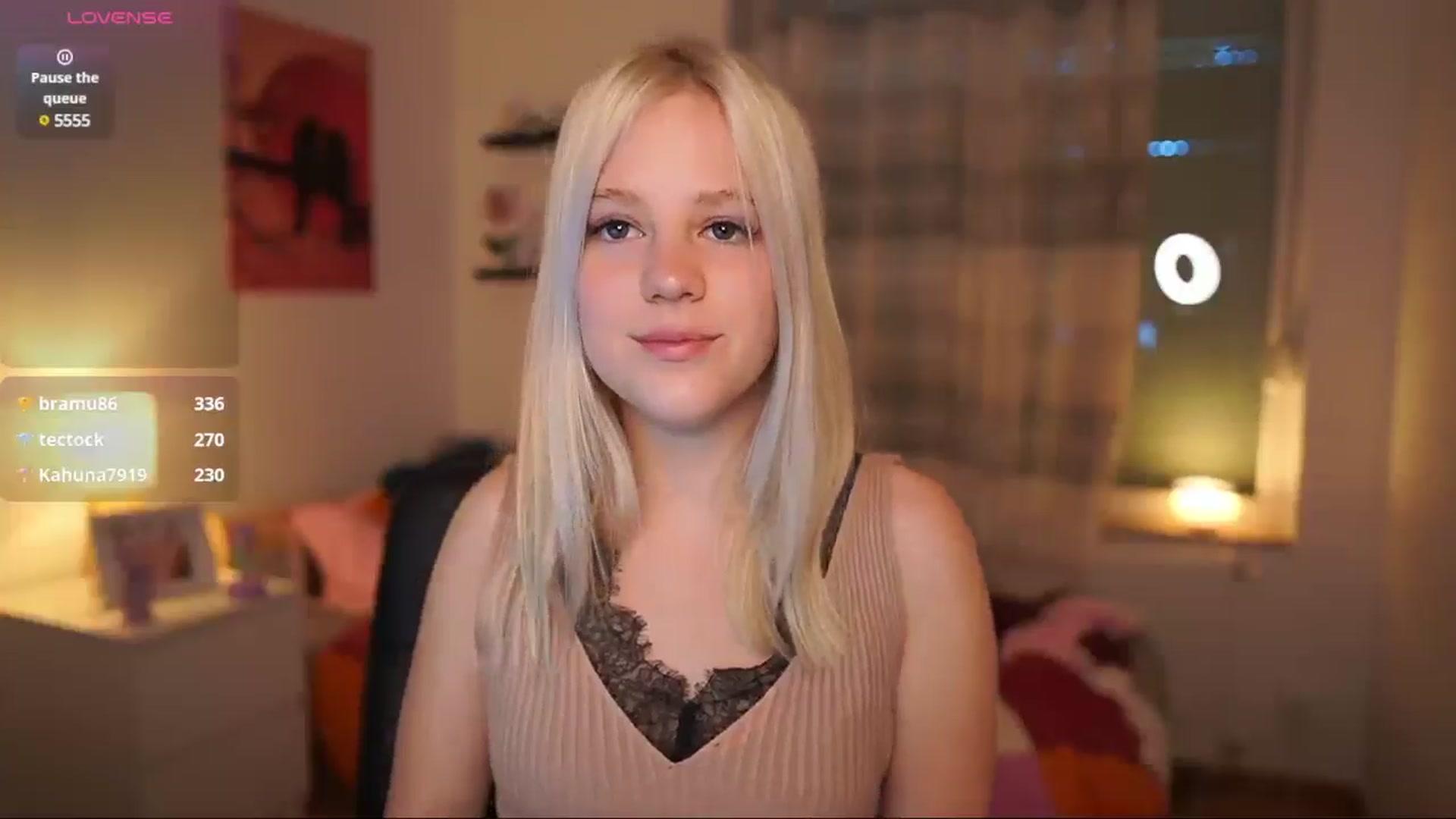 Gallery image thumbnail from Merrilyn__'s myfreecams stream on, 05/02/2025, 11:58 image 10 of 20