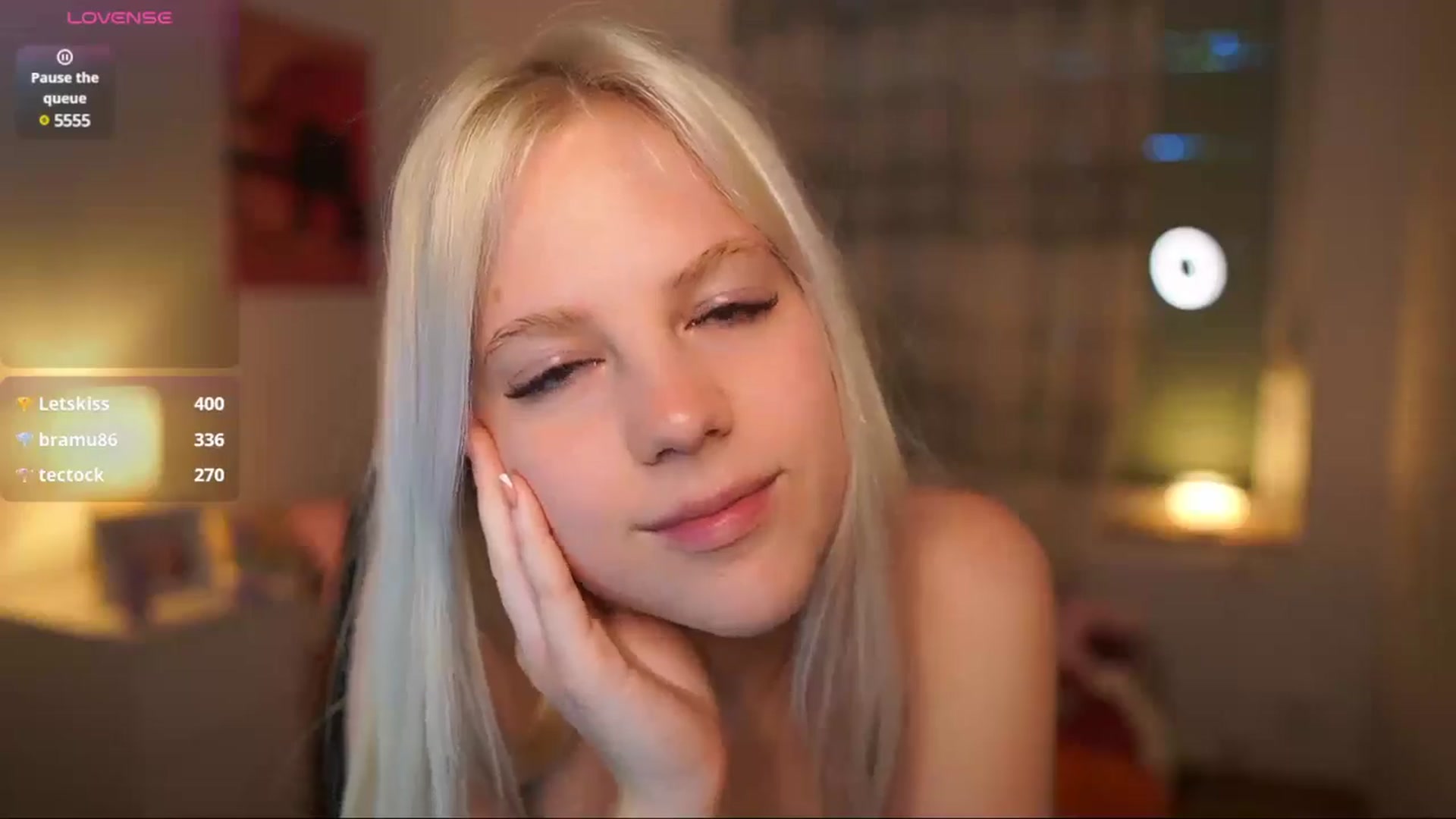 Gallery image thumbnail from Merrilyn__'s myfreecams stream on, 05/02/2025, 12:33 image 13 of 20