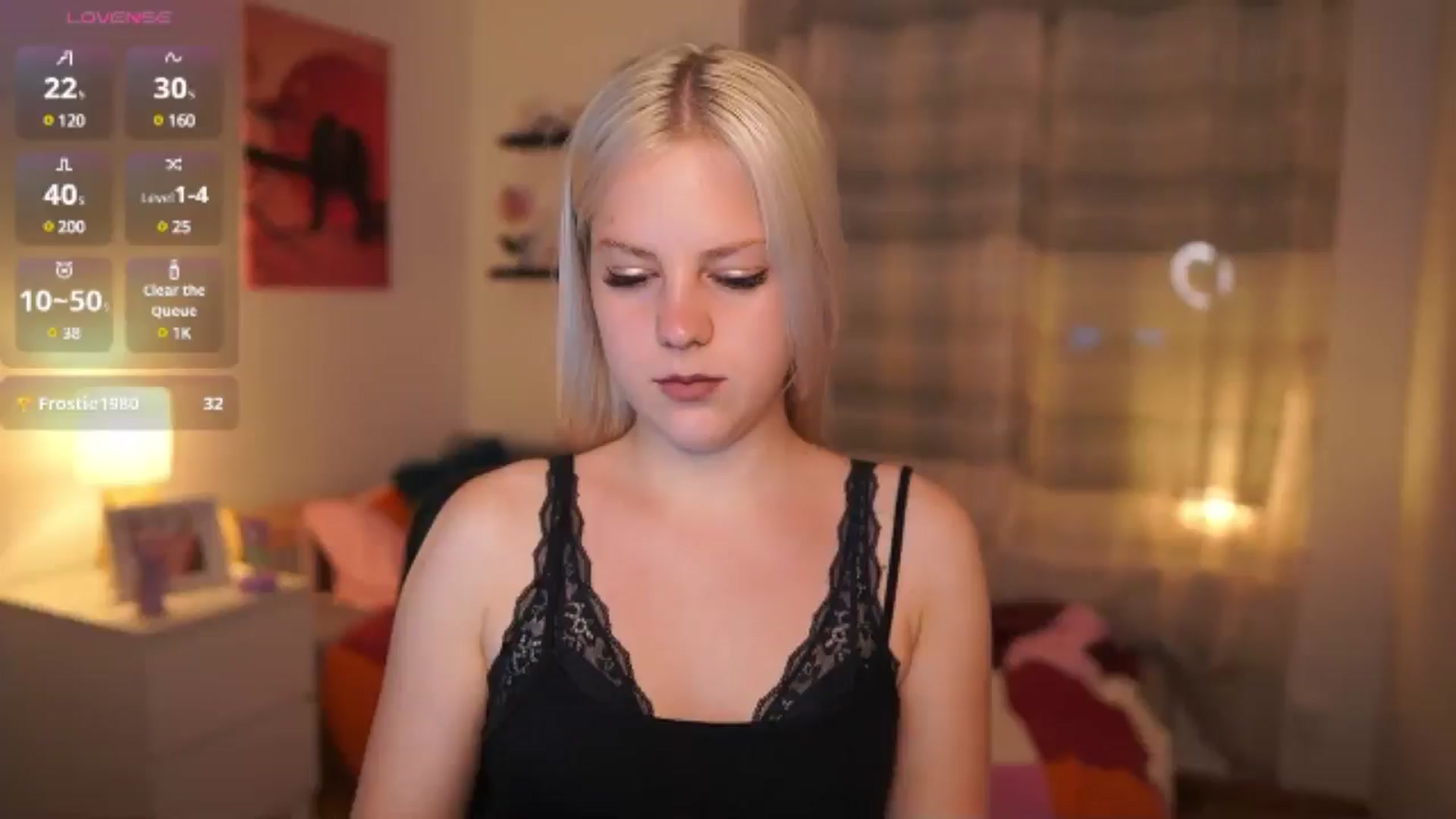 Gallery image thumbnail from Merrilyn__'s myfreecams stream on, 05/05/2025, 14:13 image 1 of 20