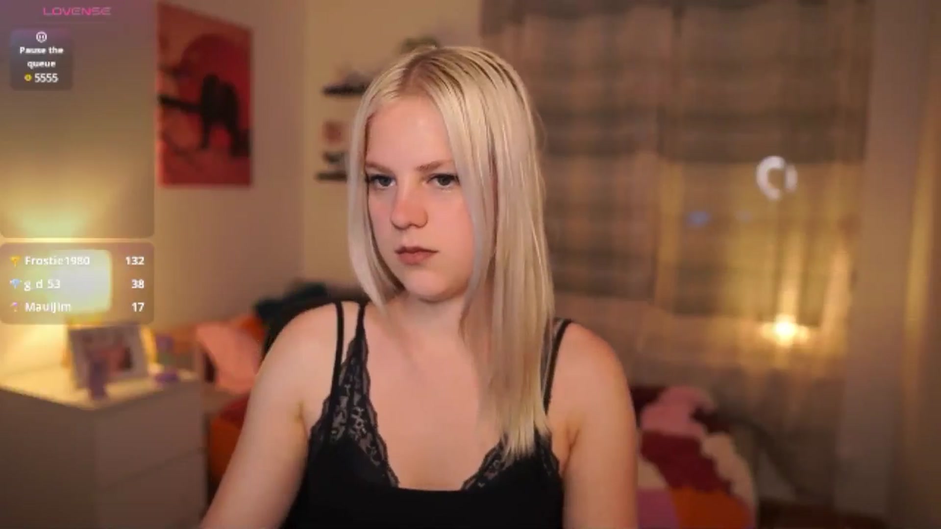 Gallery image thumbnail from Merrilyn__'s myfreecams stream on, 05/05/2025, 14:56 image 8 of 20