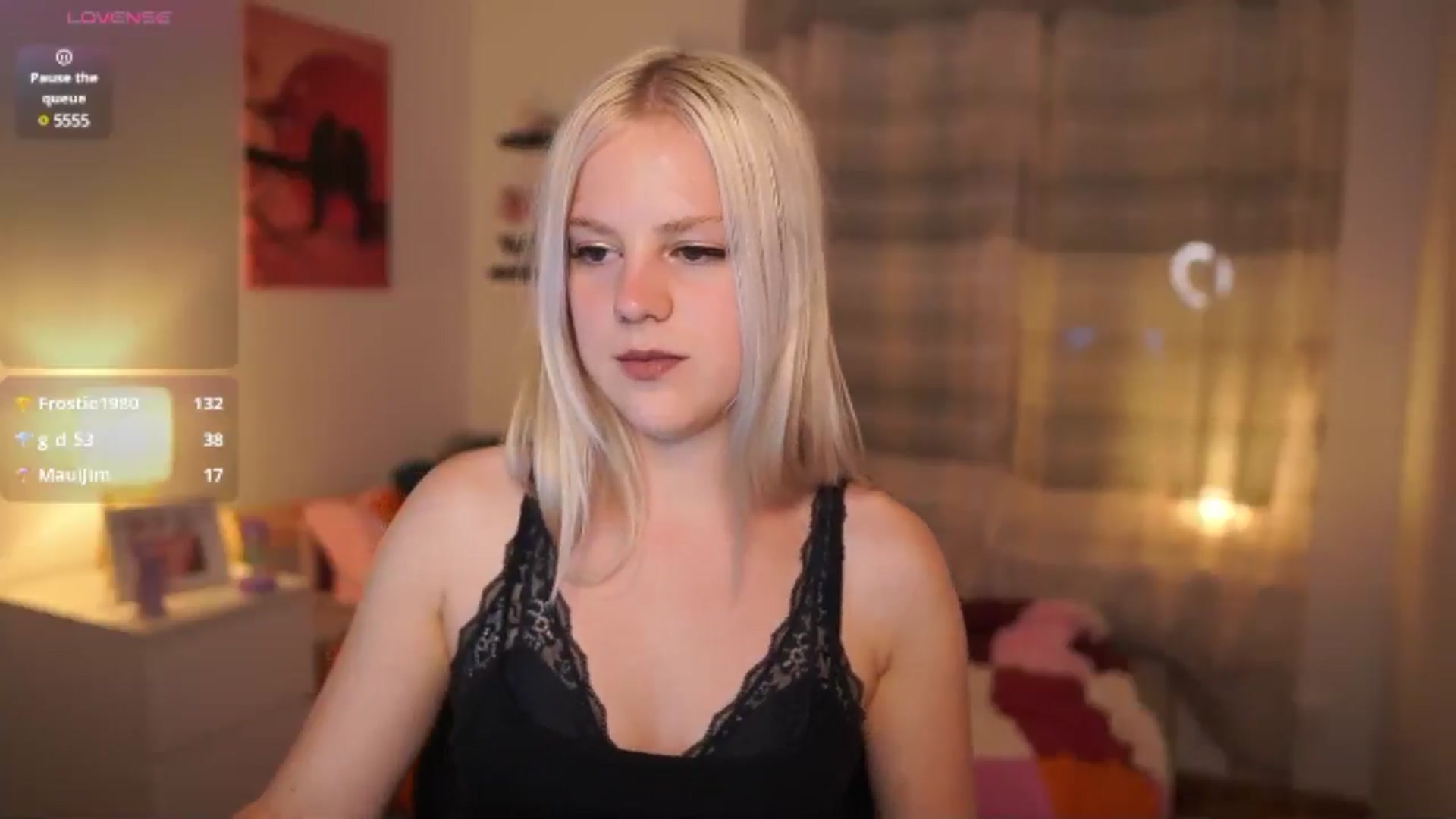 Gallery image thumbnail from Merrilyn__'s myfreecams stream on, 05/05/2025, 15:11 image 2 of 20