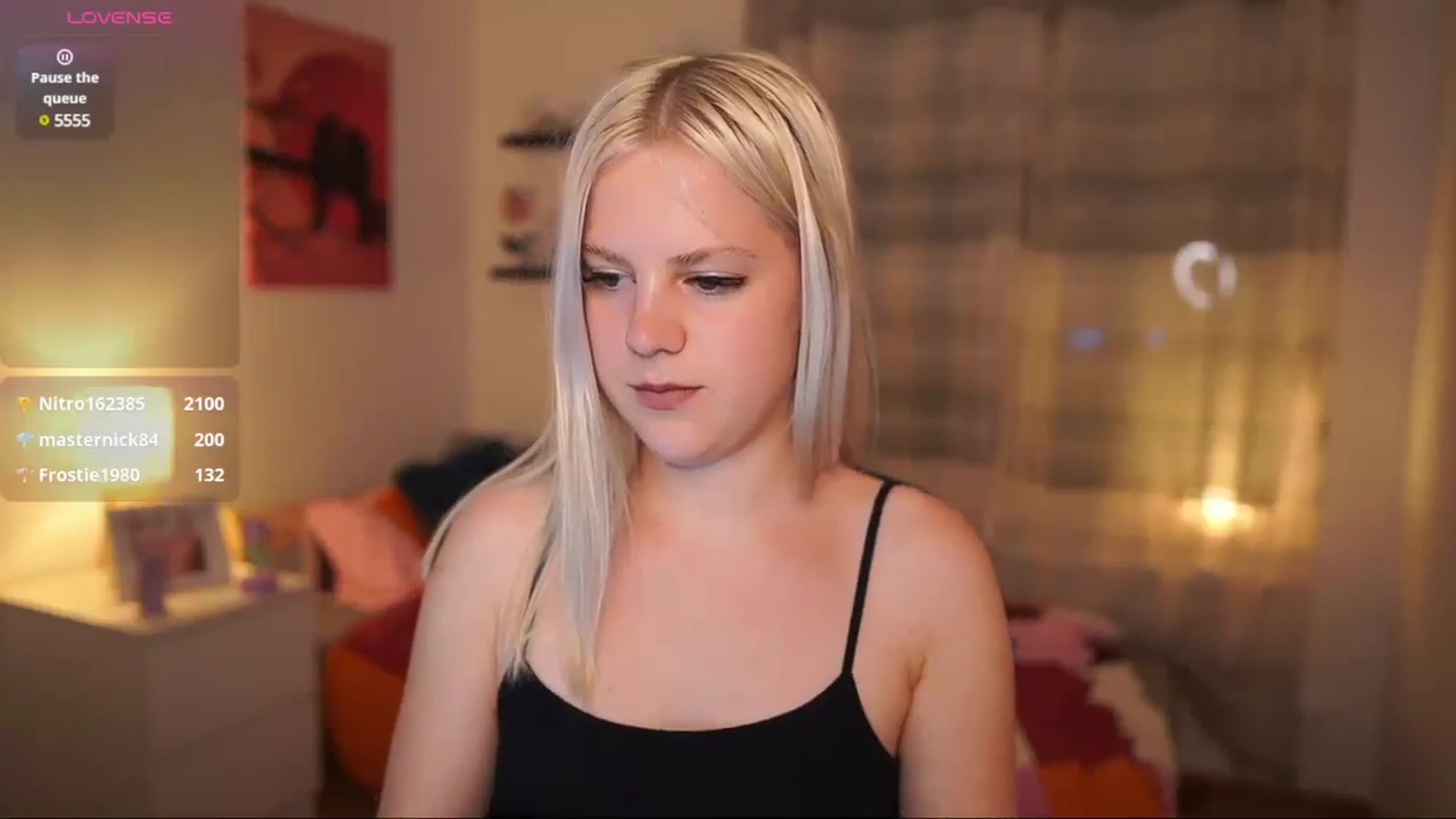 Gallery image thumbnail from Merrilyn__'s myfreecams stream on, 05/05/2025, 17:33 image 17 of 20