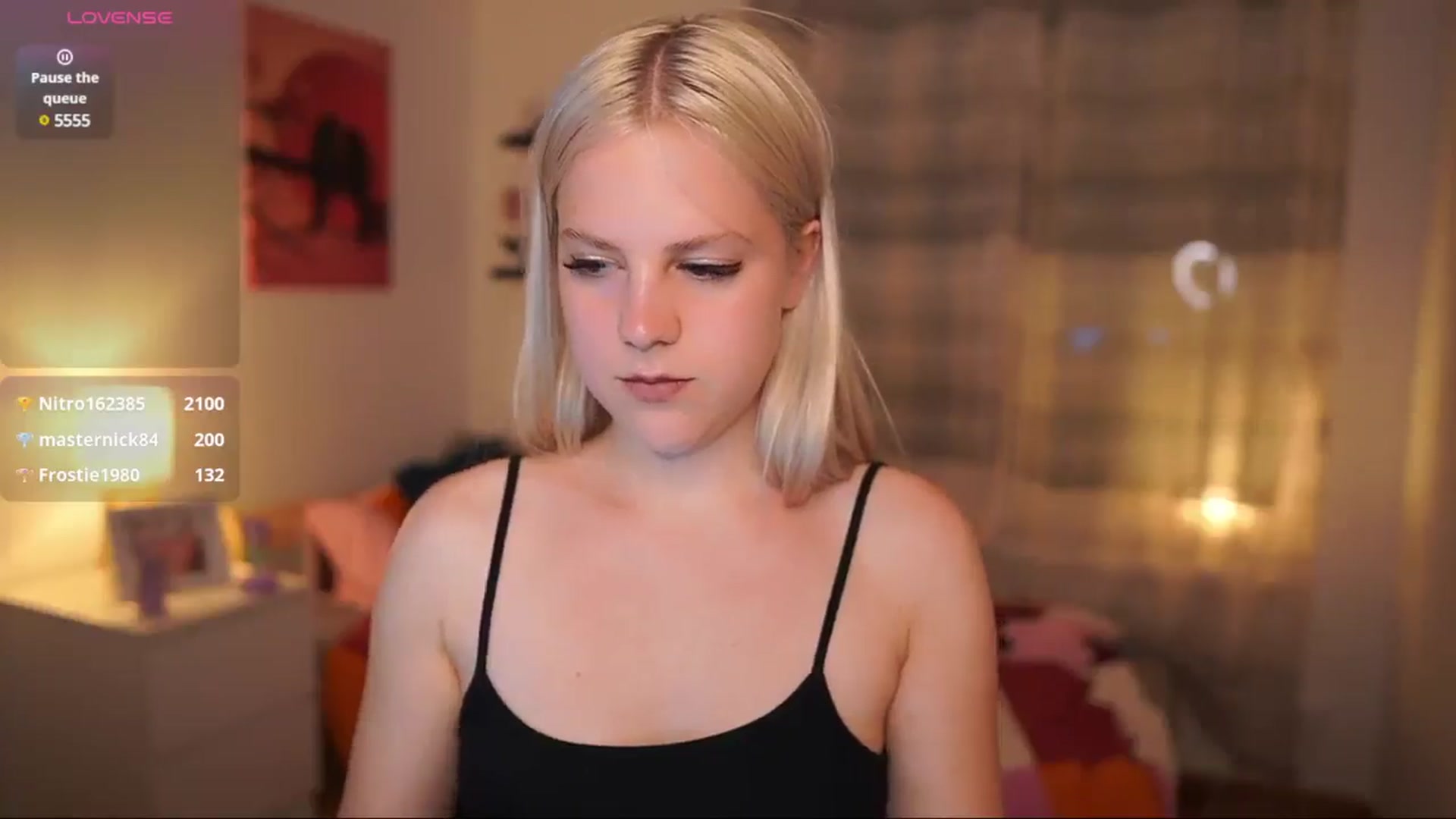 Gallery image thumbnail from Merrilyn__'s myfreecams stream on, 05/05/2025, 17:33 image 20 of 20