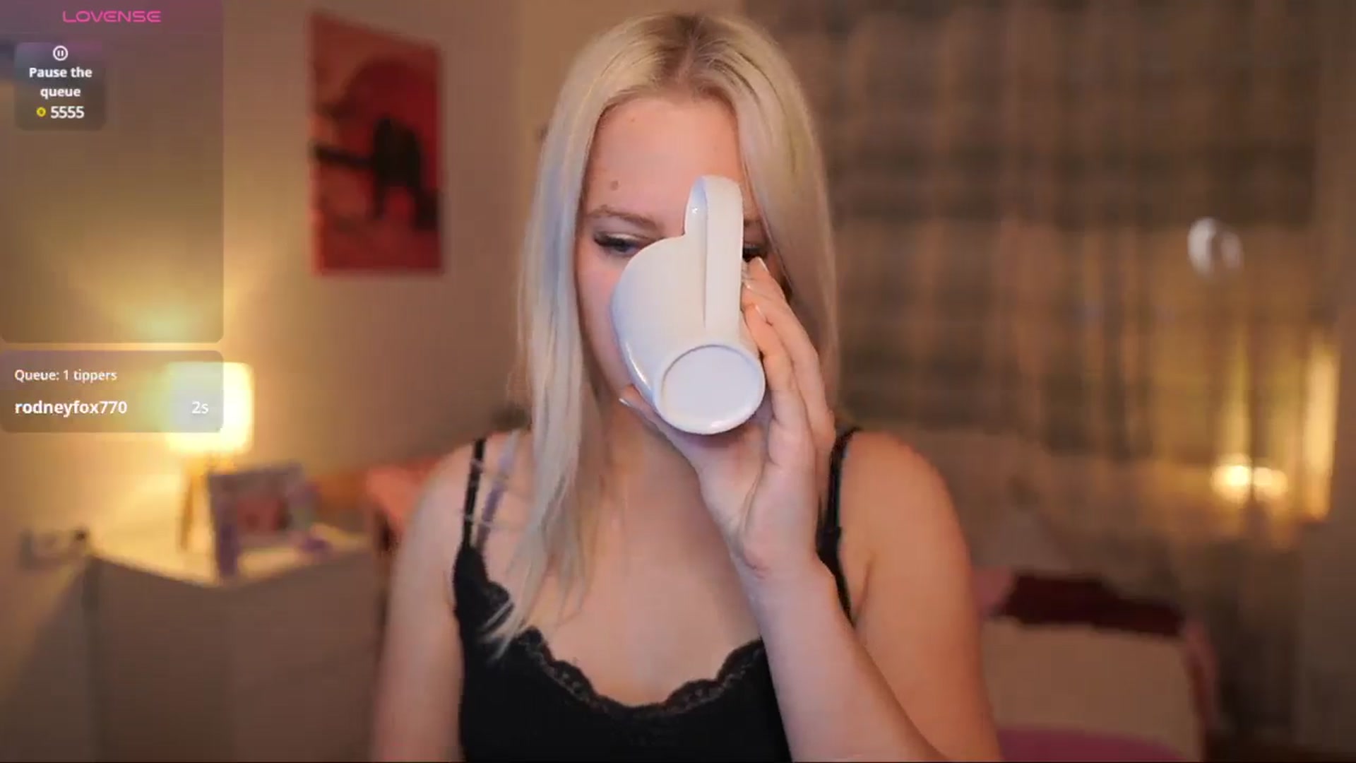 Gallery image thumbnail from Merrilyn__'s myfreecams stream on, 05/07/2025, 13:40 image 8 of 20