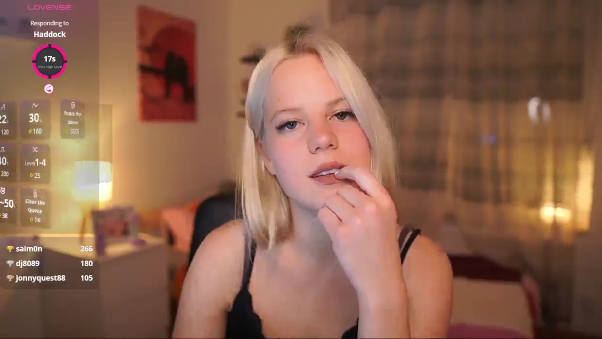 Gallery image thumbnail from Merrilyn__'s myfreecams stream on, 05/07/2025, 15:10 image 14 of 20