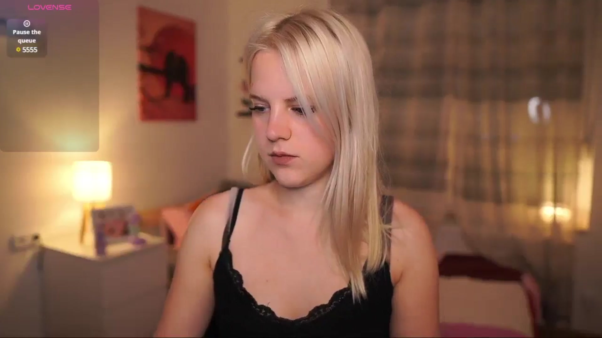 Gallery image thumbnail from Merrilyn__'s myfreecams stream on, 05/07/2025, 16:39 image 3 of 20