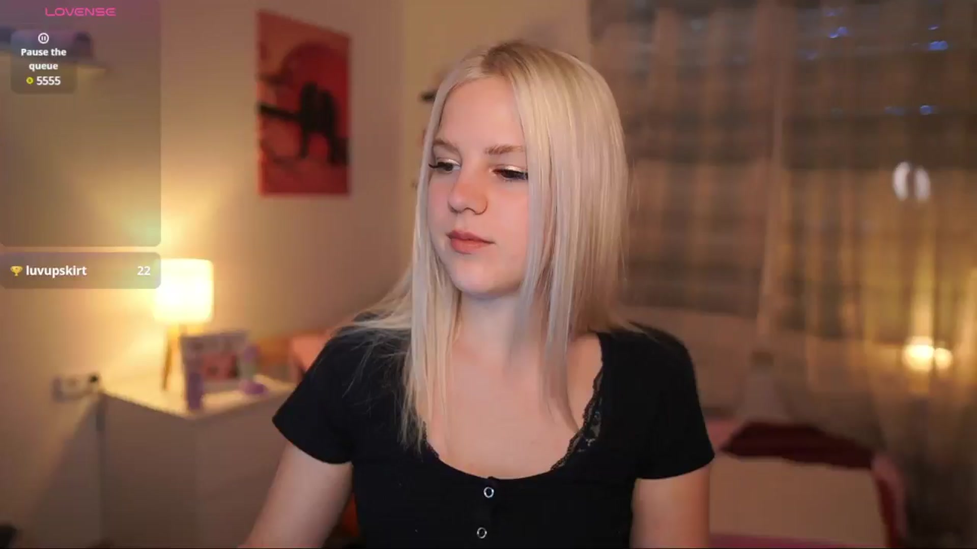 Gallery image thumbnail from Merrilyn__'s myfreecams stream on, 05/12/2025, 13:38 image 14 of 20