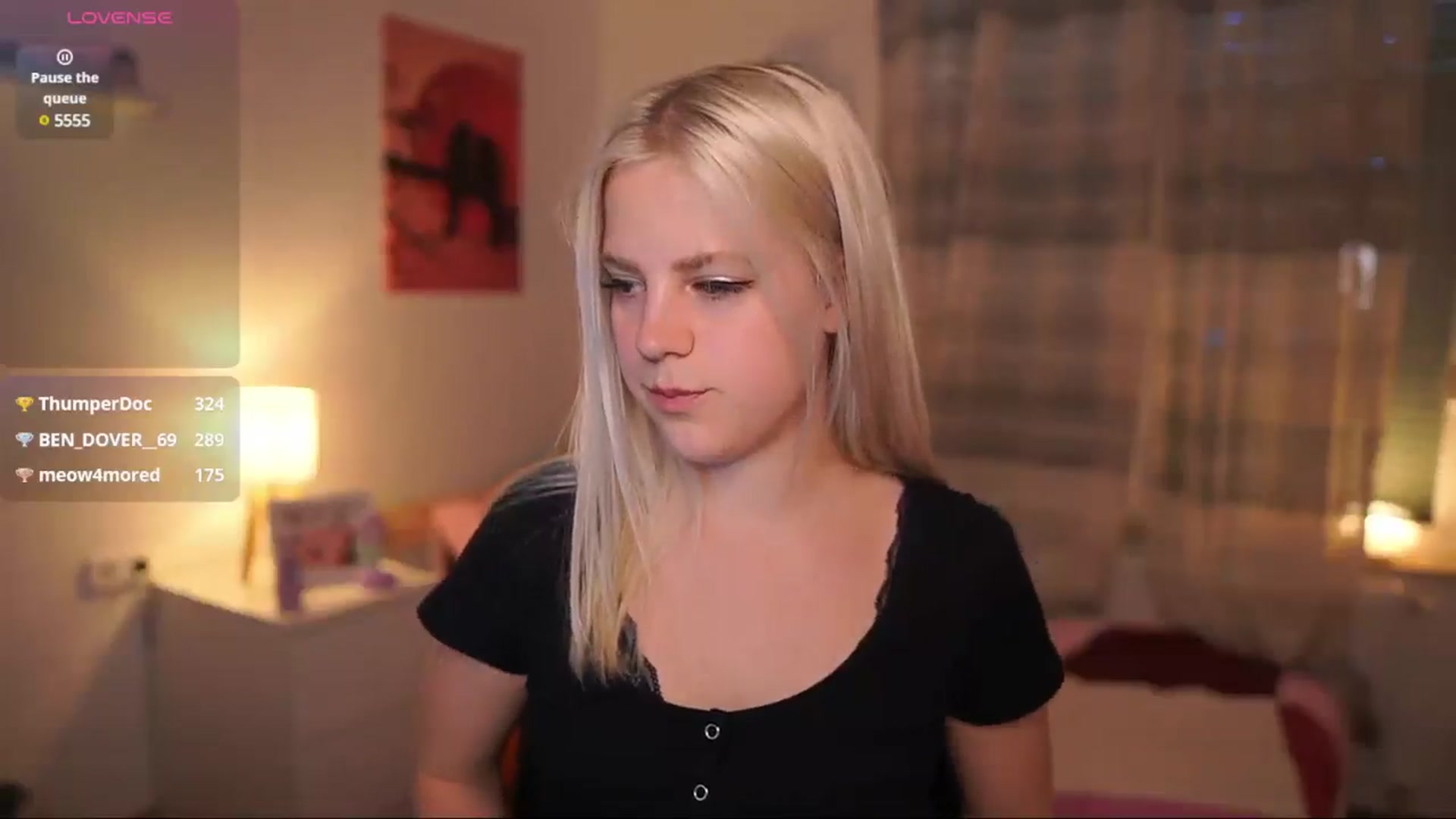 Gallery image thumbnail from Merrilyn__'s myfreecams stream on, 05/12/2025, 16:15 image 12 of 20