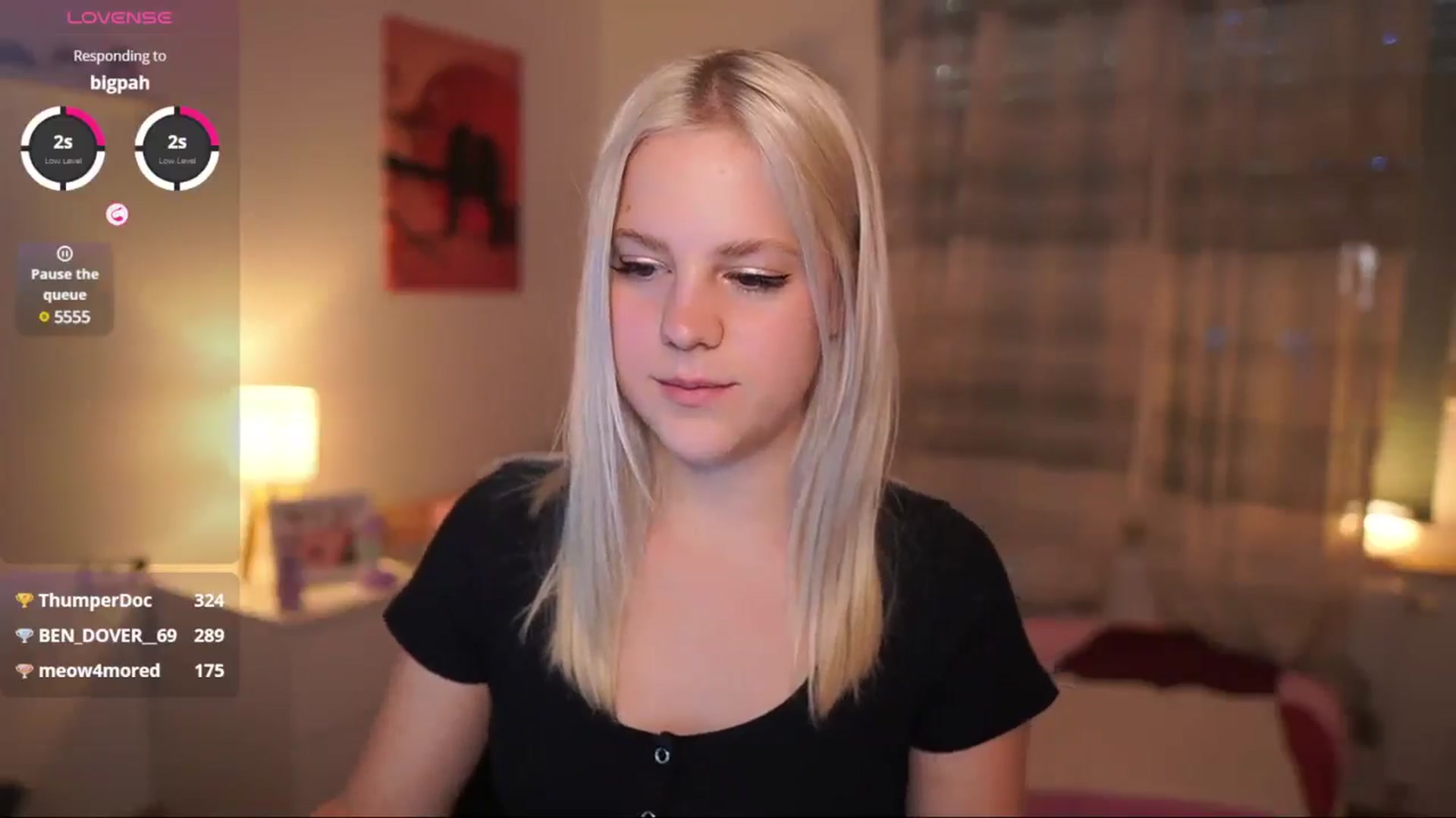 Gallery image thumbnail from Merrilyn__'s myfreecams stream on, 05/12/2025, 16:15 image 13 of 20
