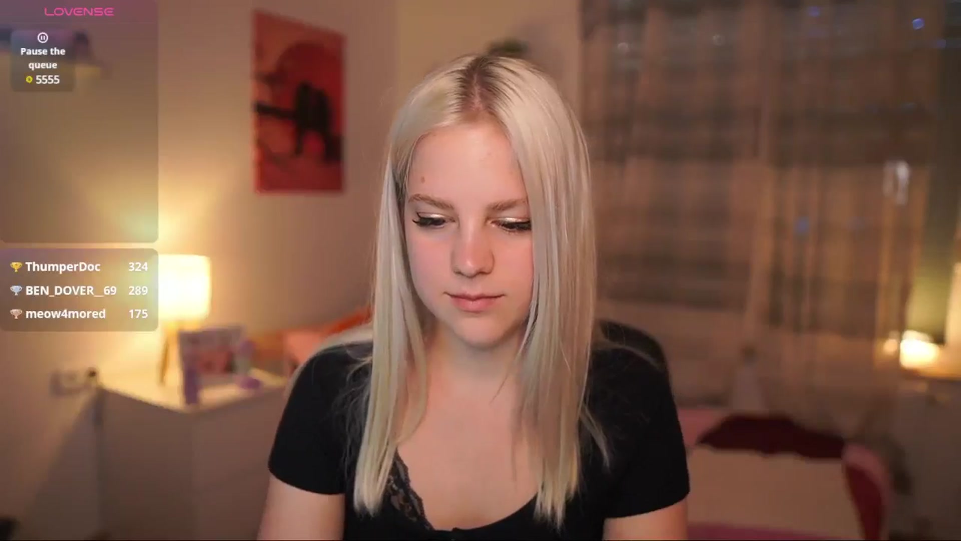 Gallery image thumbnail from Merrilyn__'s myfreecams stream on, 05/12/2025, 16:15 image 5 of 20
