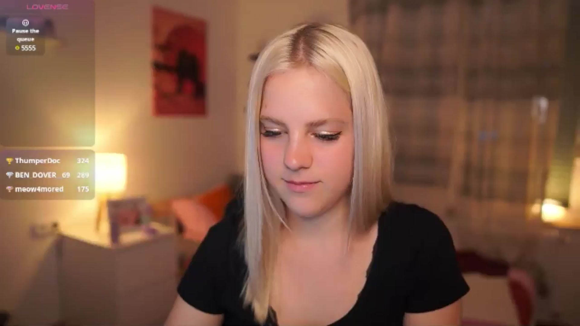 Gallery image thumbnail from Merrilyn__'s myfreecams stream on, 05/12/2025, 17:55 image 16 of 20