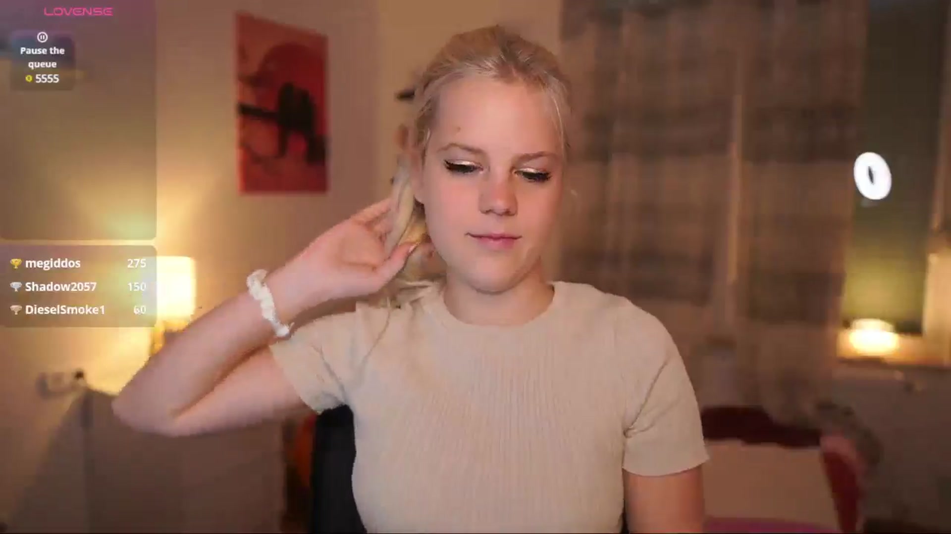 Gallery image thumbnail from Merrilyn__'s myfreecams stream on, 05/13/2025, 16:15 image 8 of 20