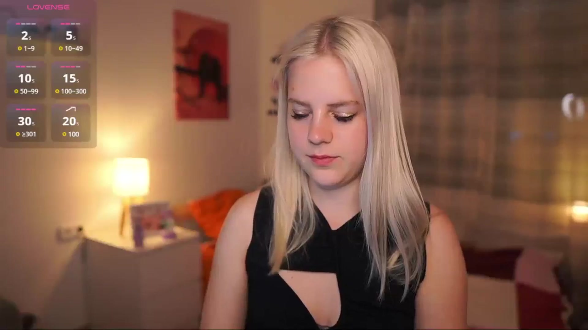 Gallery image thumbnail from Merrilyn__'s myfreecams stream on, 05/14/2025, 15:45 image 10 of 20