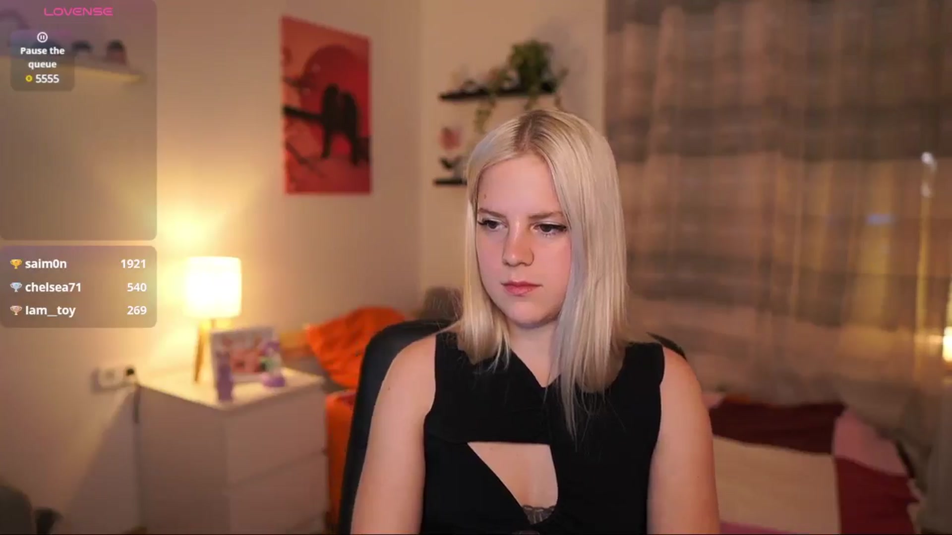 Gallery image thumbnail from Merrilyn__'s myfreecams stream on, 05/14/2025, 16:37 image 7 of 20