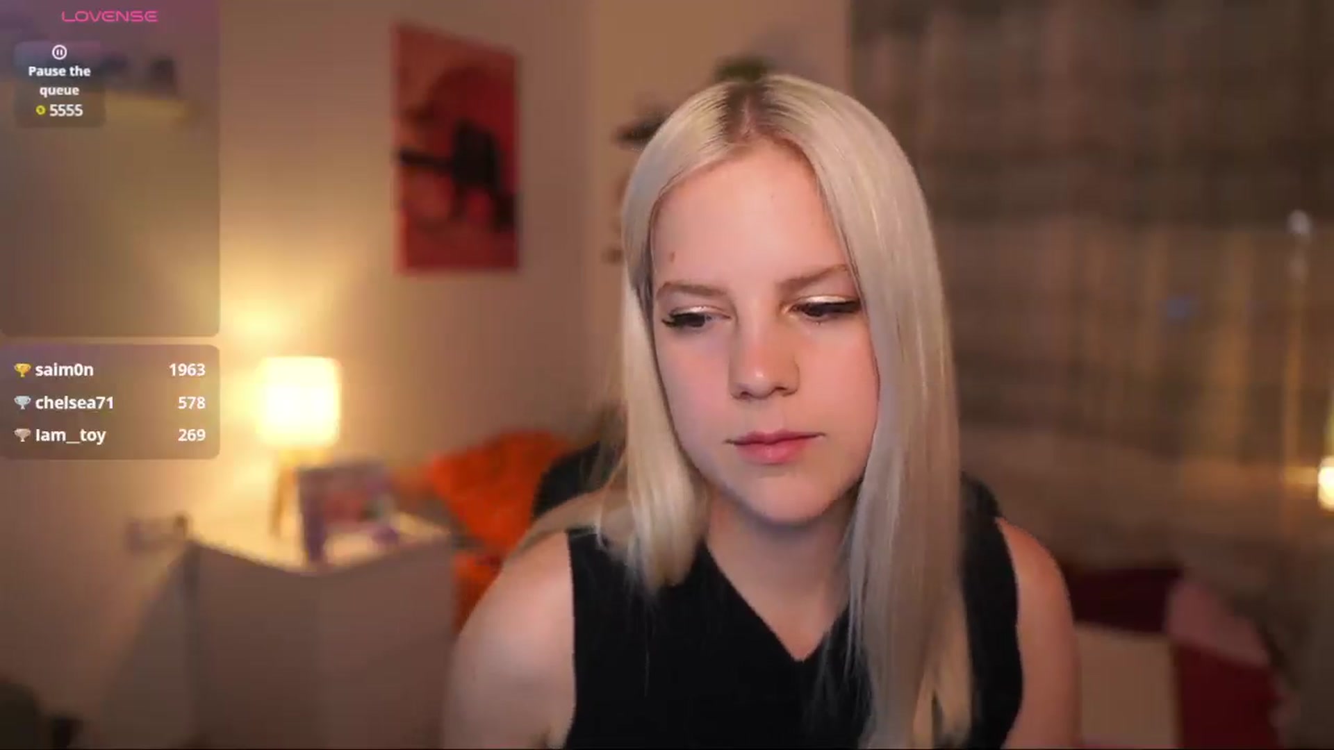 Gallery image thumbnail from Merrilyn__'s myfreecams stream on, 05/14/2025, 16:37 image 16 of 20