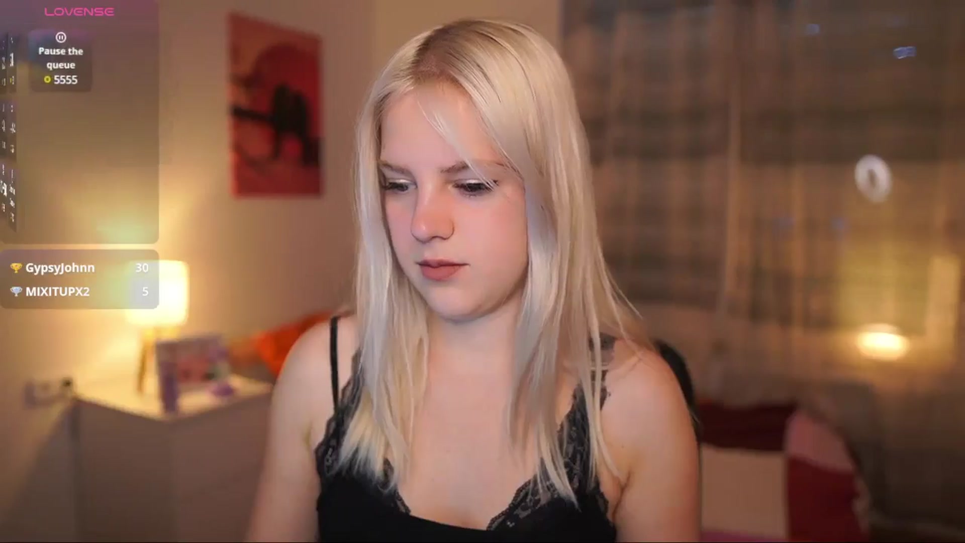 Gallery image thumbnail from Merrilyn__'s myfreecams stream on, 05/15/2025, 13:31 image 8 of 20