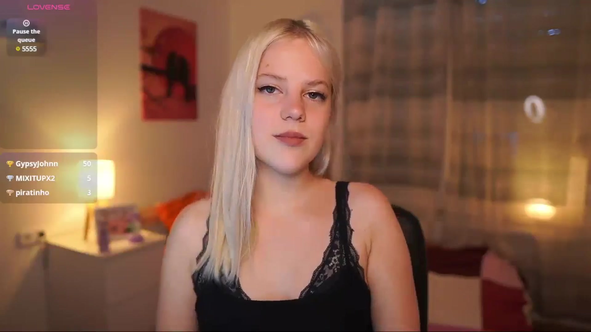 Gallery image thumbnail from Merrilyn__'s myfreecams stream on, 05/15/2025, 13:31 image 13 of 20