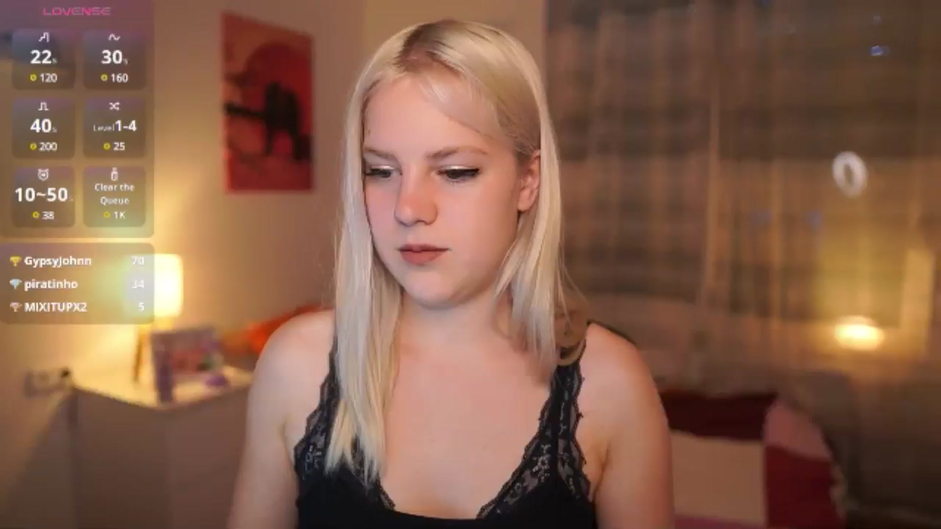 Gallery image thumbnail from Merrilyn__'s myfreecams stream on, 05/15/2025, 16:22 image 1 of 20