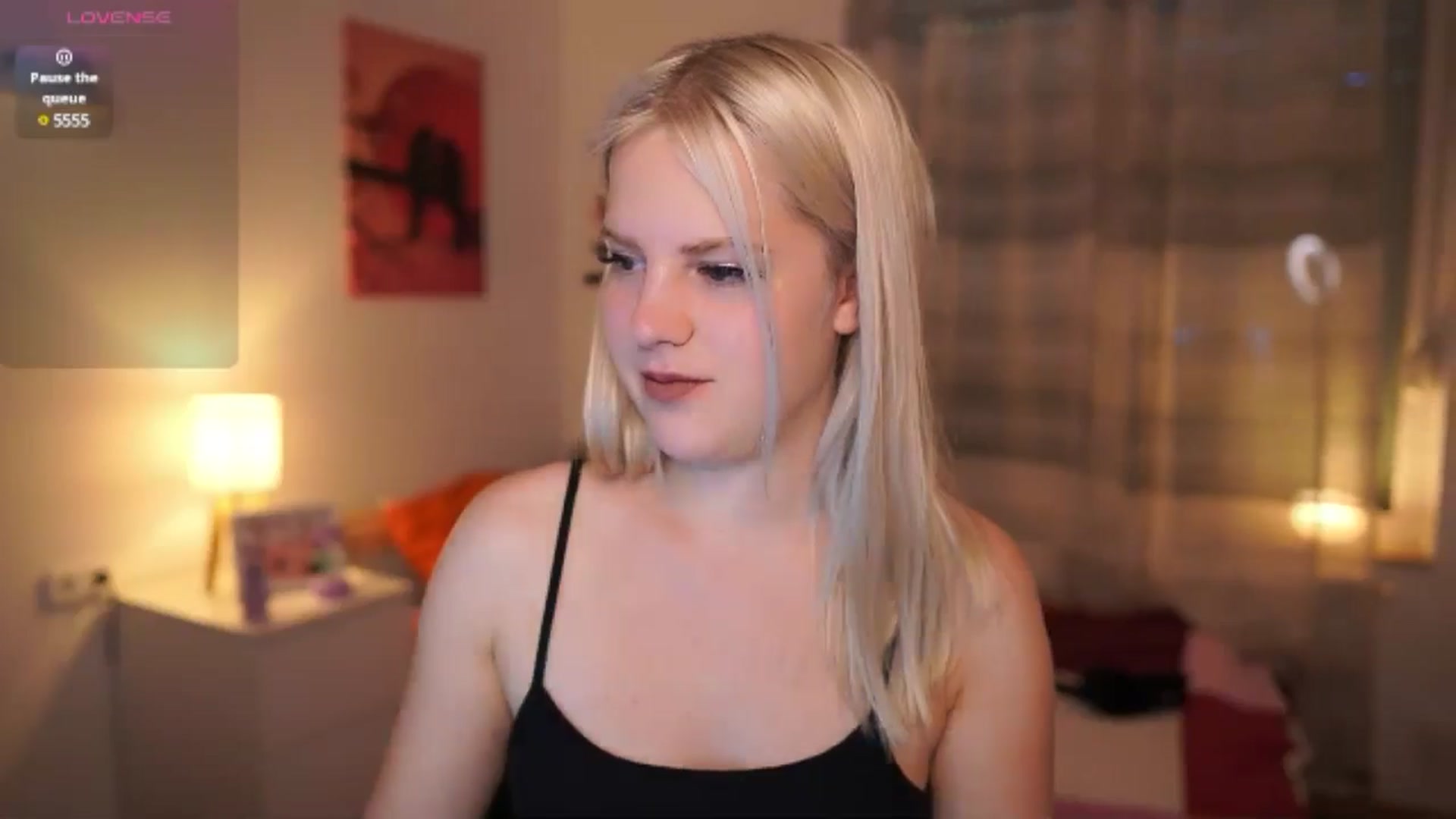 Gallery image thumbnail from Merrilyn__'s myfreecams stream on, 05/15/2025, 17:11 image 7 of 20