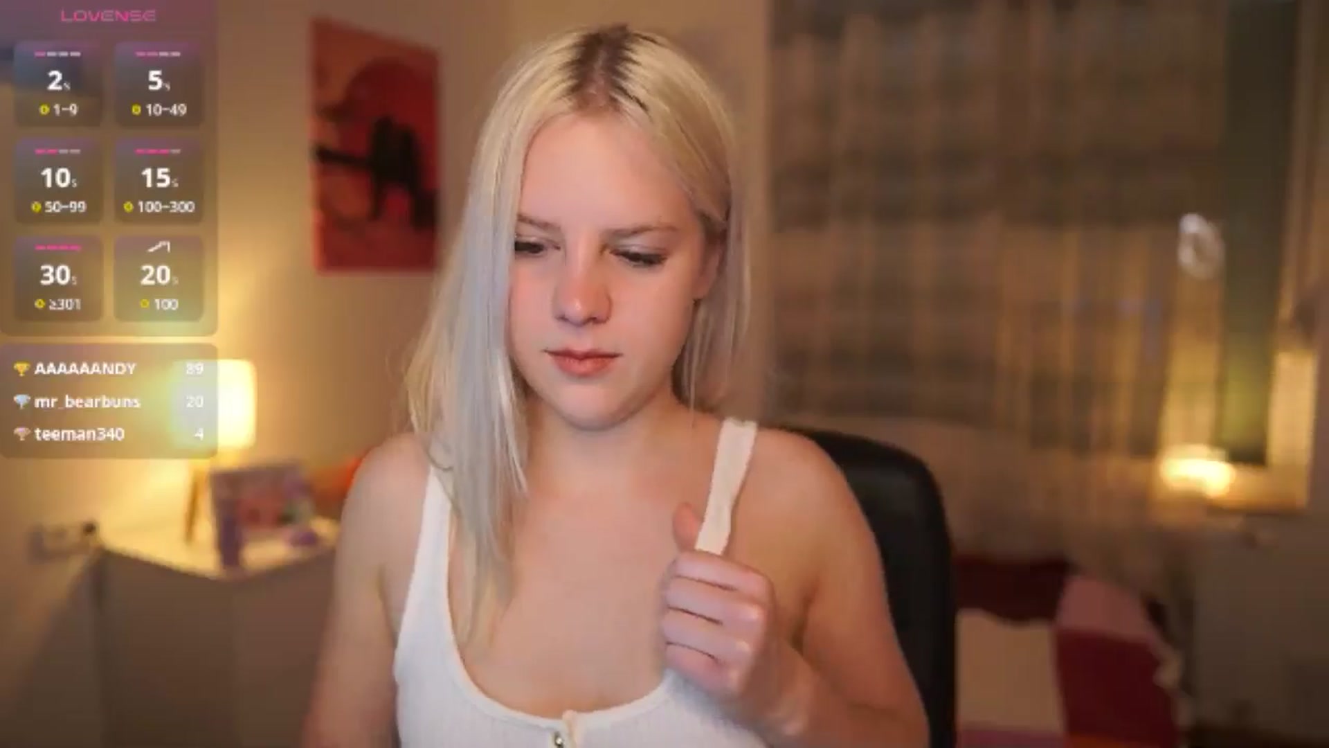 Gallery image thumbnail from Merrilyn__'s myfreecams stream on, 05/16/2025, 08:55 image 19 of 20